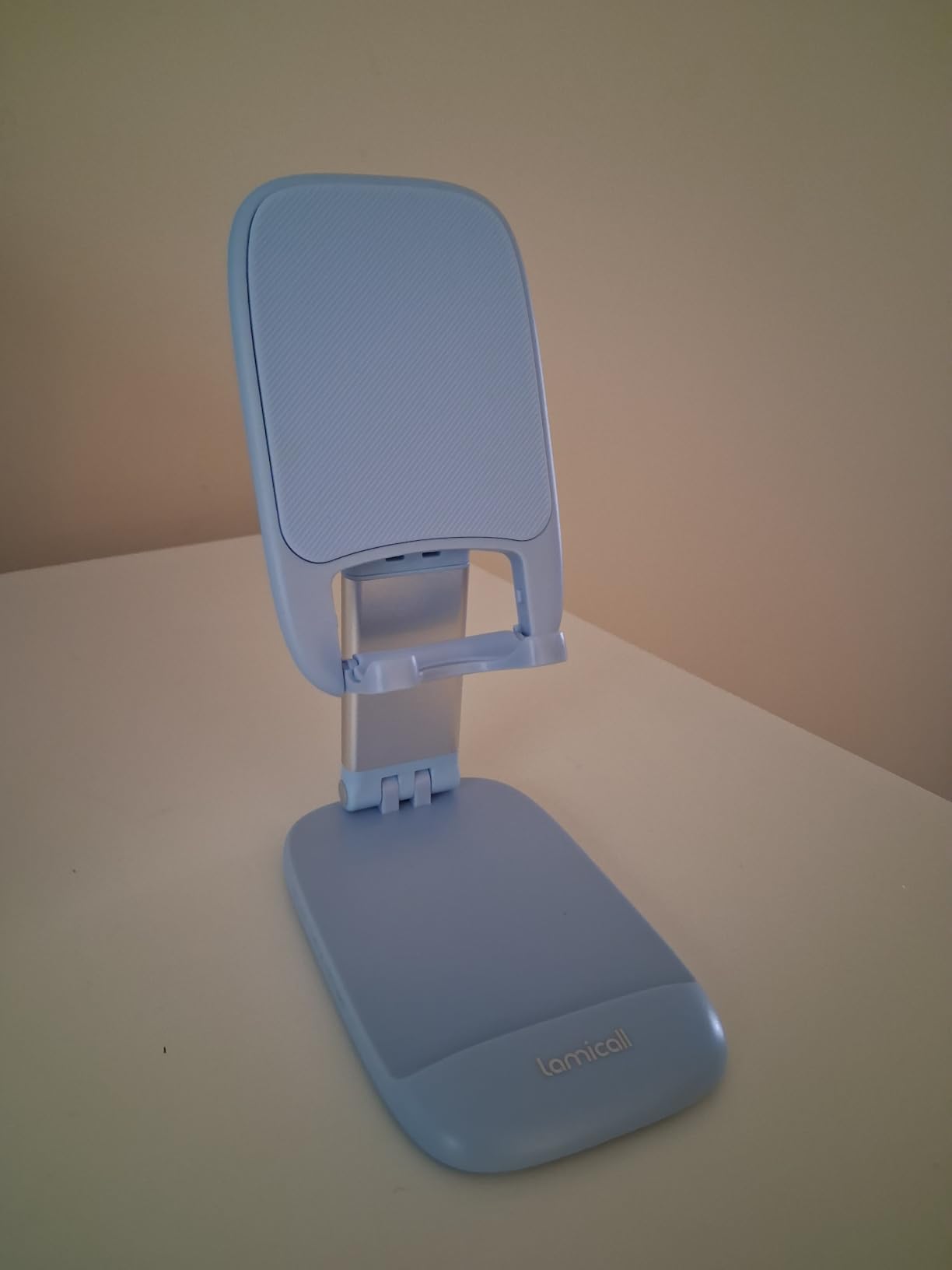Lamicall Cell Phone Stand for Desk, Height Angle Adjustable Phone Holder | Foldable, Portable, for iPhone 17 16 15 14 13 12 11 Pro Max Plus Air Galaxy S25, Office Gift, Telephone Accessories, Black customer photo 1