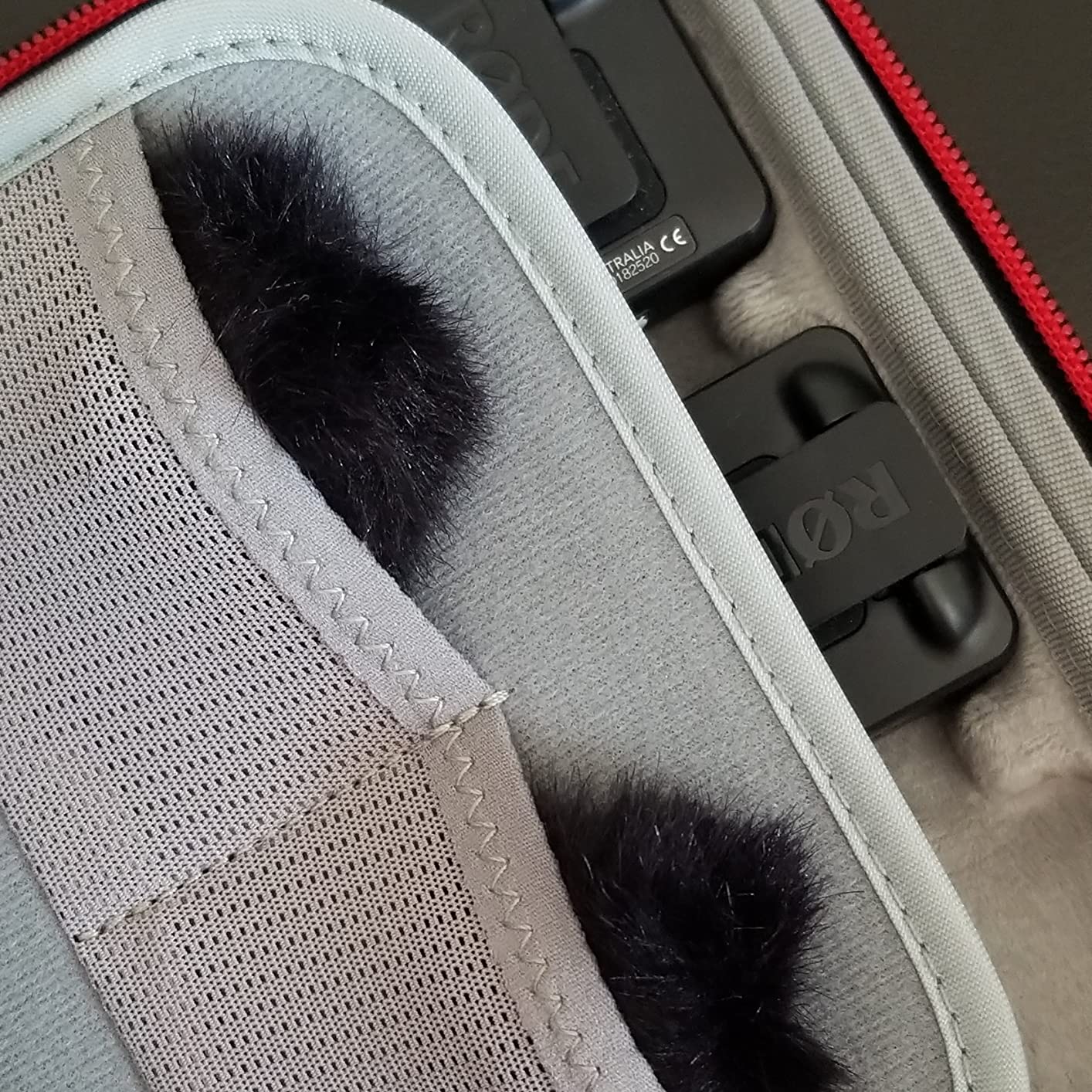 RØDE Lavalier II Ultra-Low-Profile Lavalier Microphone, Auxiliary Connectivity customer photo 1