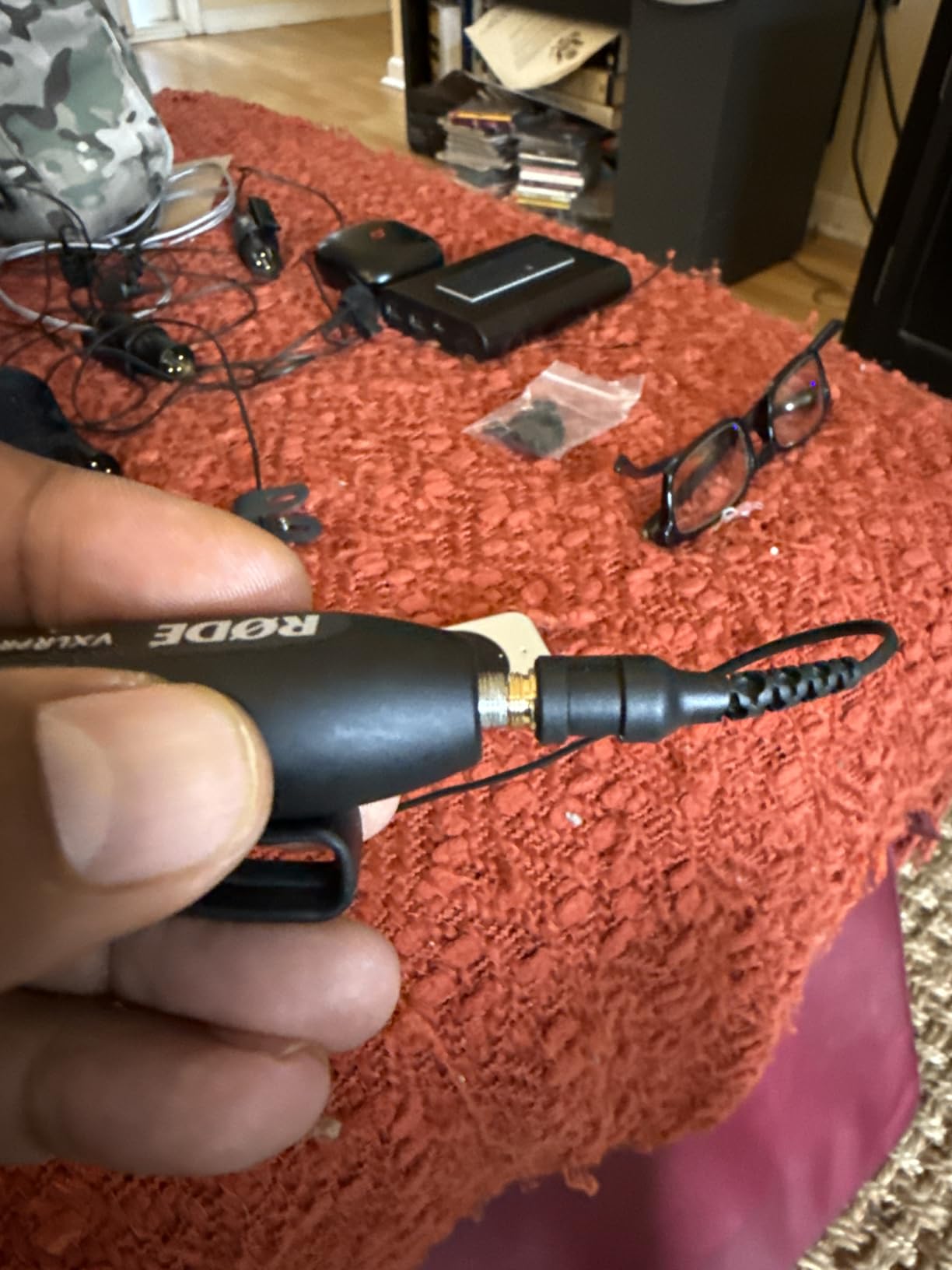 RØDE Lavalier II Ultra-Low-Profile Lavalier Microphone, Auxiliary Connectivity customer photo 2