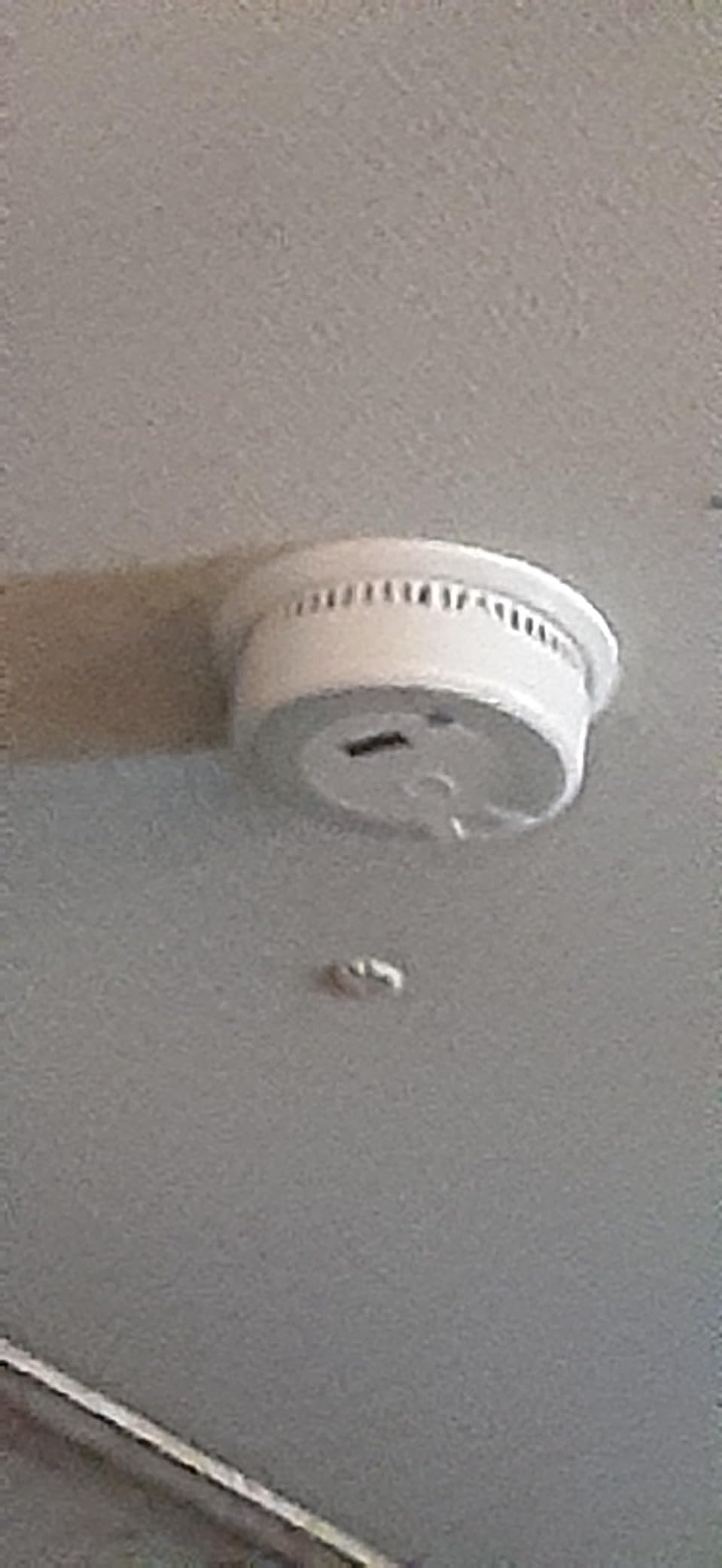 X-Sense Smoke Detector Carbon Monoxide Detector Combo, SC07, 1-Pack | 10-Year Sealed Battery (Not Hardwired), 2-in-1 Smoke & CO Detection, LCD Display, UL 217 & UL 2034 Certified customer photo 2