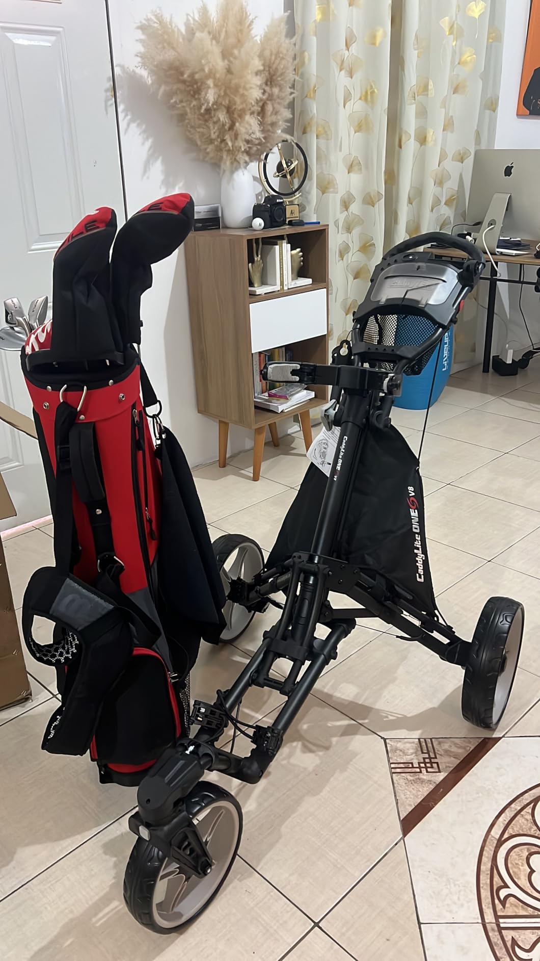Caddytek CaddyLite ONE-Swivel V8 Golf Push Cart - Lightweight 3 Wheel Foldable Cart with One-Click Folding, 360° Swivel Front Wheel, Adjustable Handle, Cooler Basket, Umbrella & Drink Holder customer photo 1