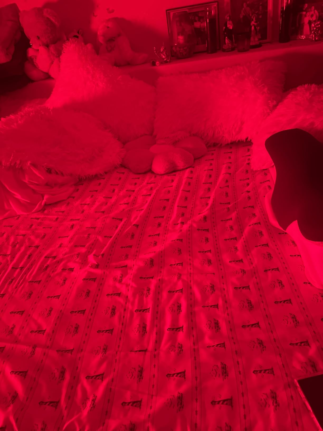 LED Red Light Therapy Device - 45W LED Panel Deep 660nm and Near-Infrared 850nm Light Combo for Skin Beauty, Pain Relief of Muscles and Joints customer photo 1