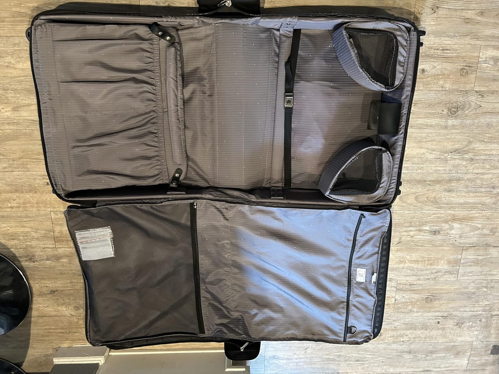 DELSEY Paris Helium DLX, Rolling Garment Bag with Wheels, Black | Checked In Travel Garment Bag, Lightweight Construction, Spinner Wheels, SECURITECH Zip, Suit and Dresses Rolling Travel Bag customer photo 1