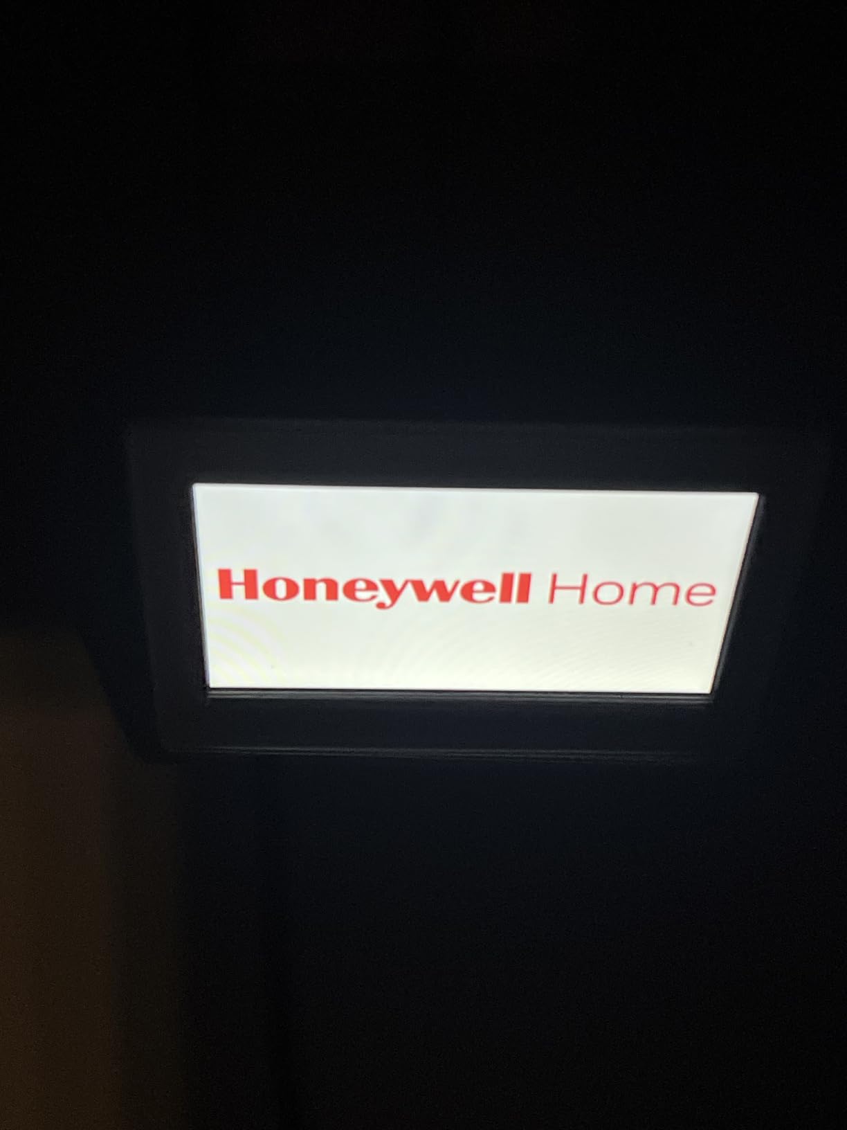 Honeywell Home RTH9600WF Smart Color Thermostat ENERGY STAR Wi-Fi Programmable Touchscreen Alexa Ready - C-Wire Required customer photo 2