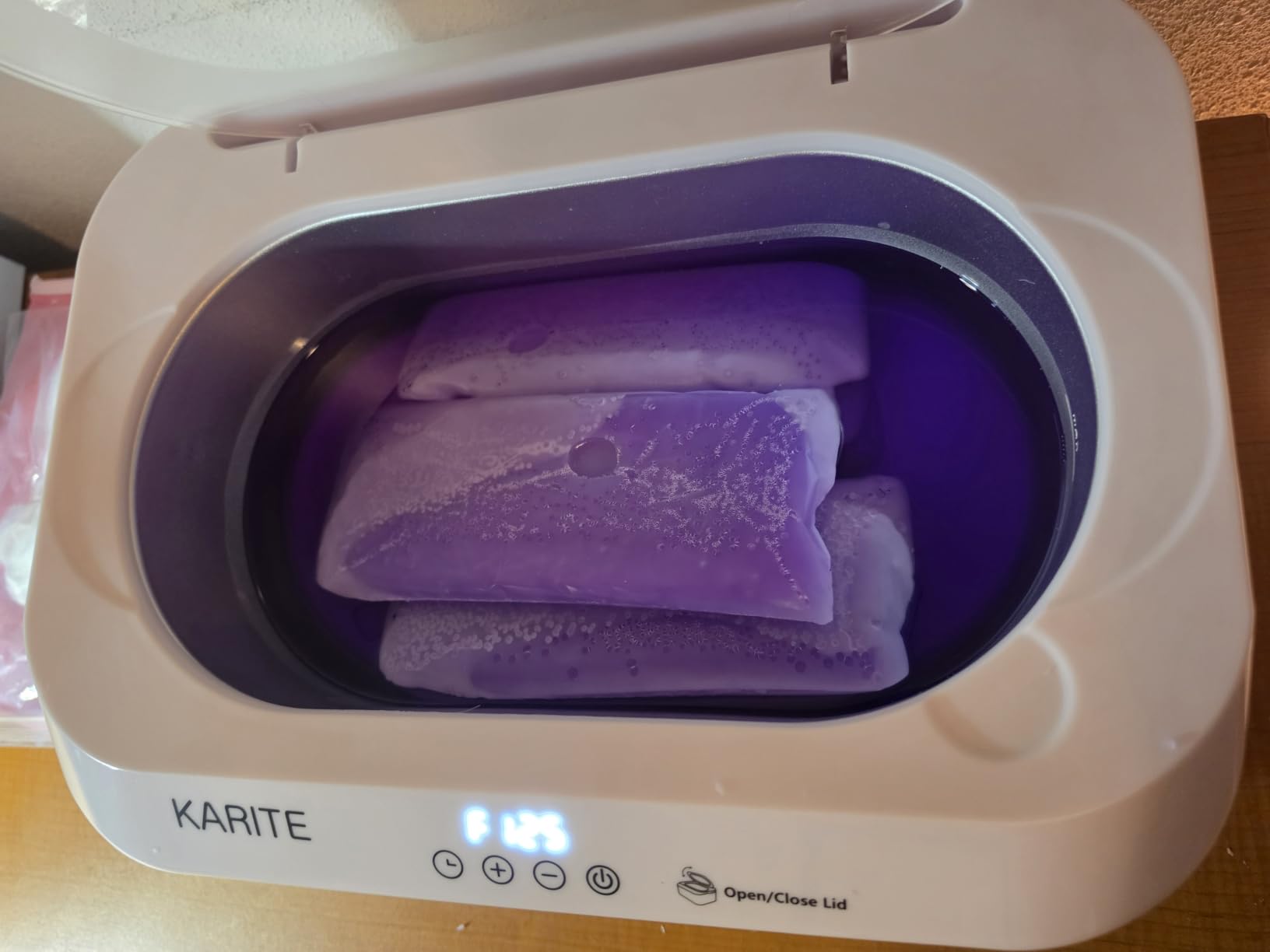 KARITE Paraffin Wax Machine for Hands and Feet with Auto Open Lid, Paraffin Bath, 20Min Fast Wax Meltdown, Precision Temperature Control, 4500ml Paraffin Warmer with 8Pack Refills customer photo 2