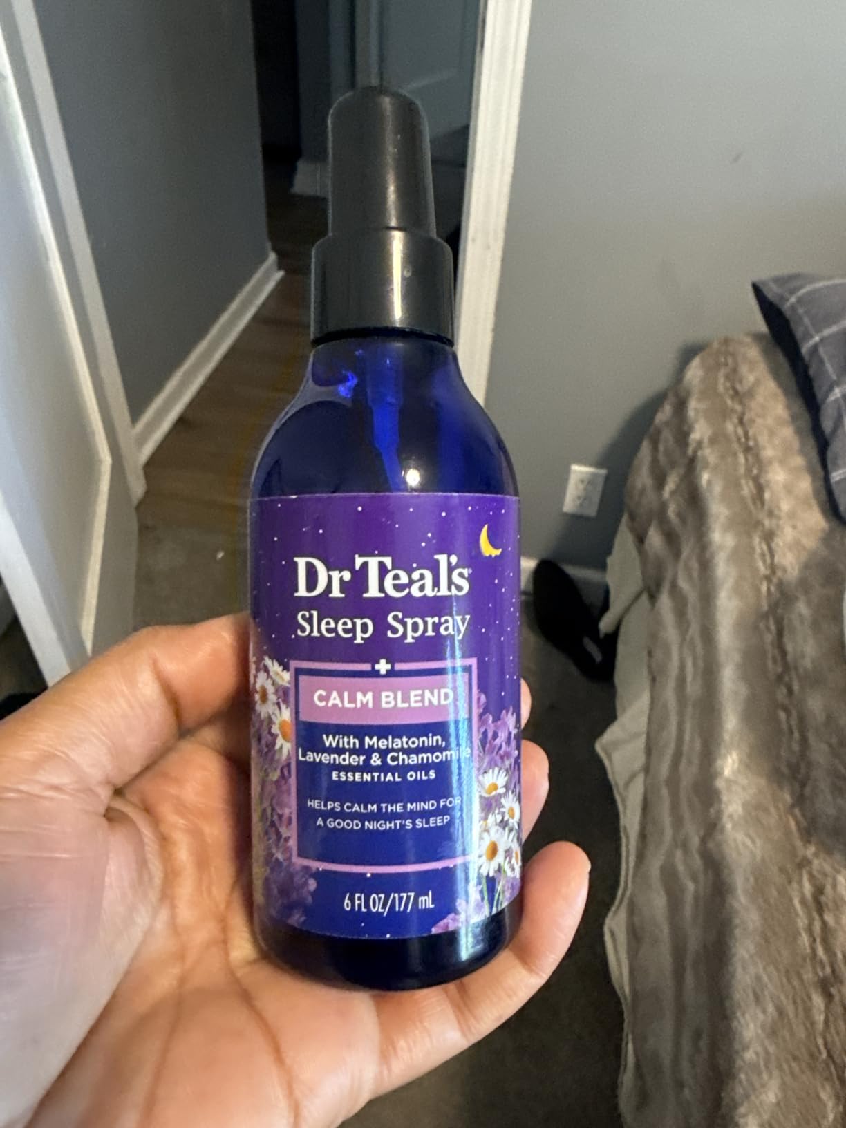 Dr Teal's Calm Blend Spray with Melatonin, Lavender & Chamomile Essential Oils, 6 fl oz (Pack of 3) customer photo 1