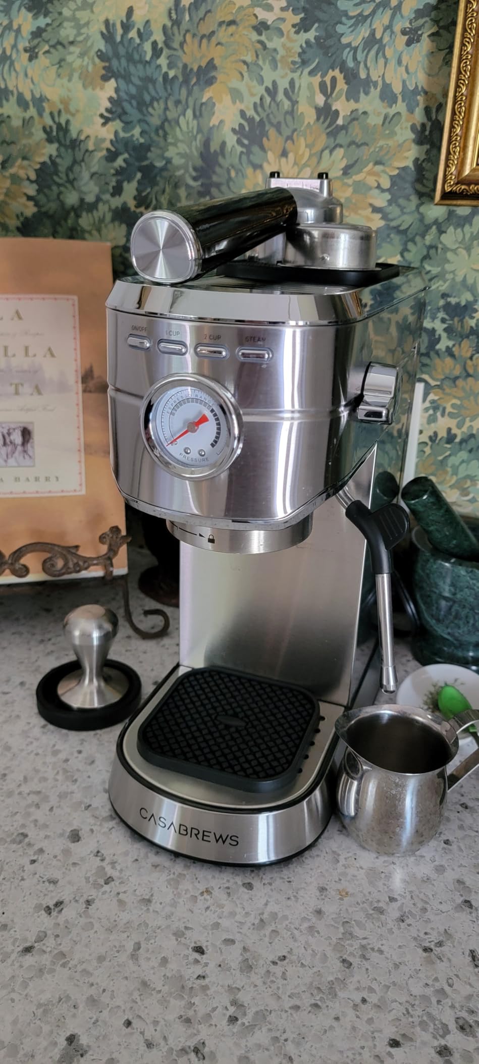 CASABREWS CM5418 Compact Espresso Machine with Milk Frothing Steam Wand customer photo 1