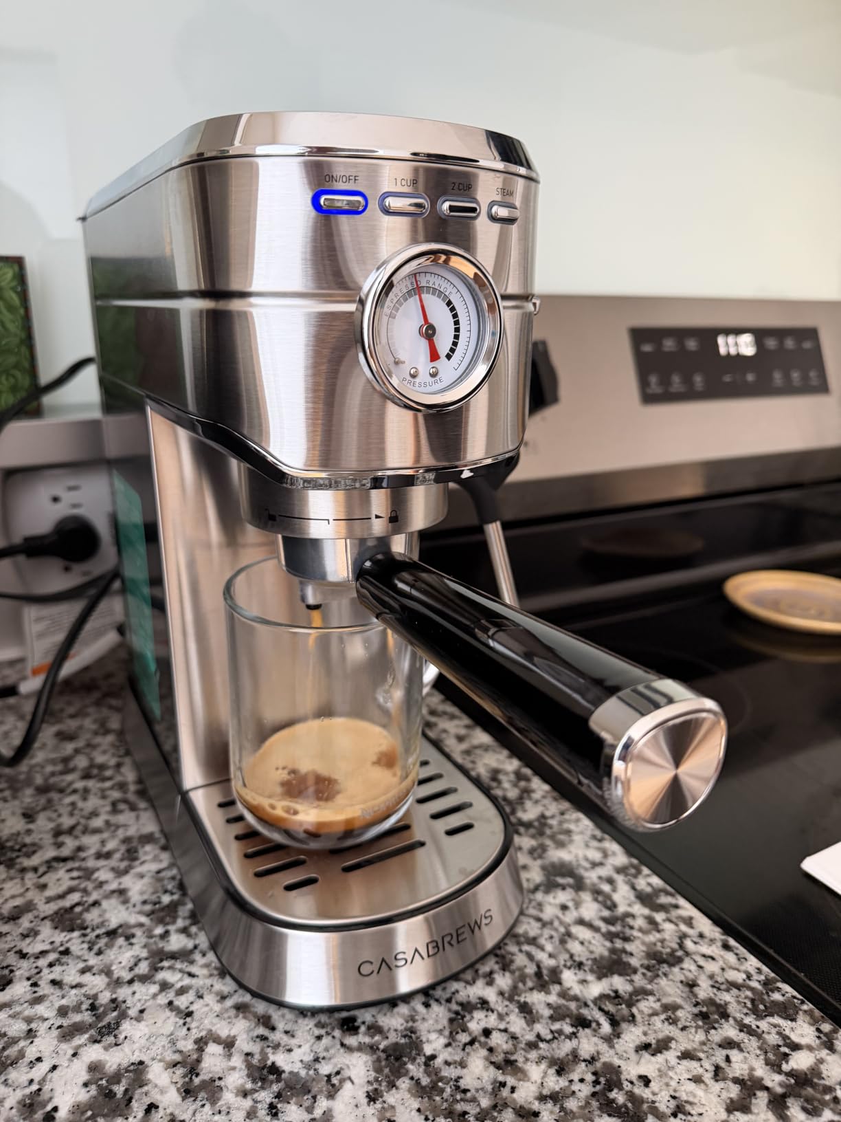CASABREWS CM5418 Compact Espresso Machine with Milk Frothing Steam Wand customer photo 2