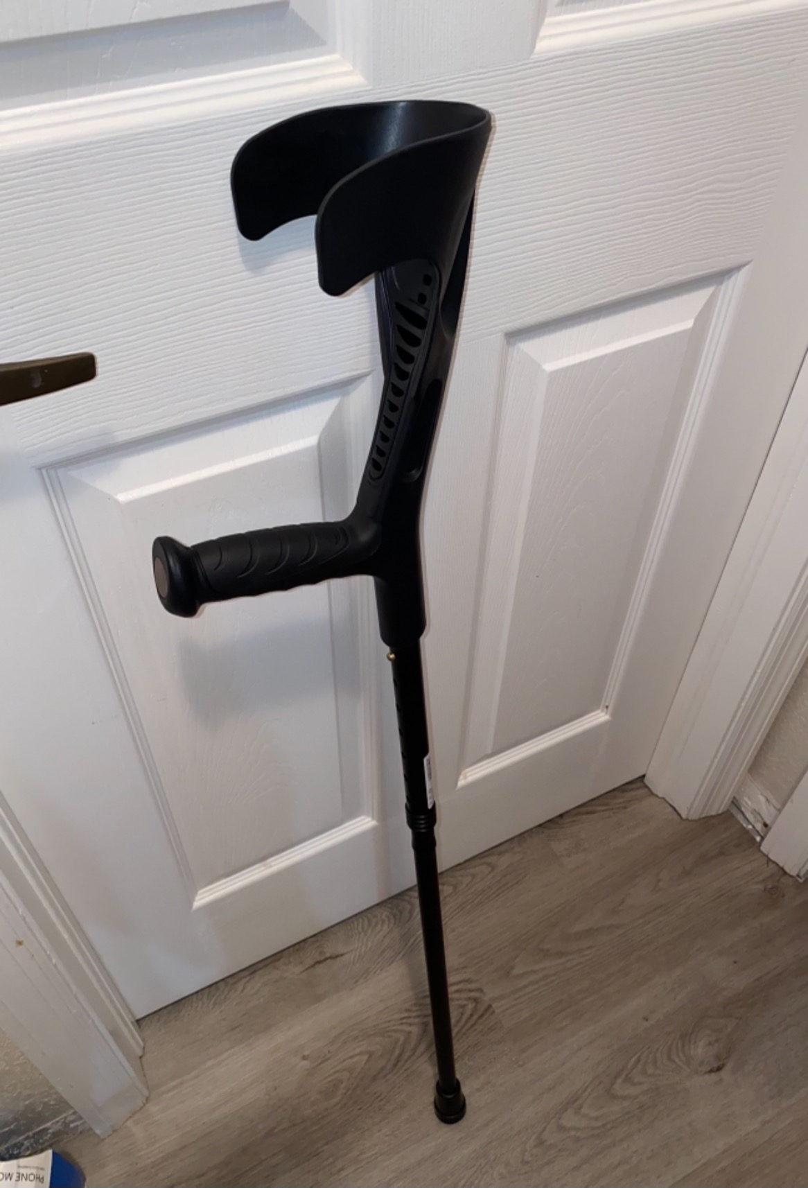 PEPE Mobility Folding Crutches for Adults, Open Cuff, Adjustable Height, Aluminium, Orthopaedic, Elbow Crutches Women and Men, Black customer photo 1