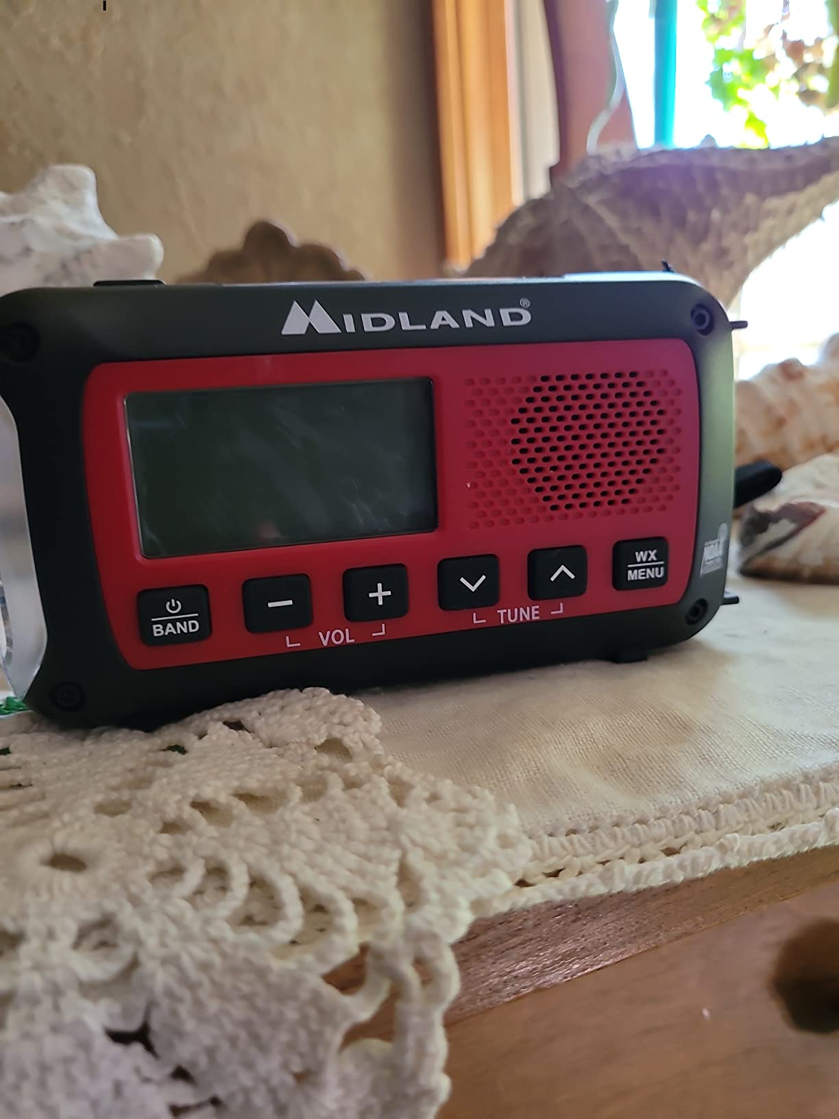 Midland ER40 Emergency Crank Radio customer photo 2