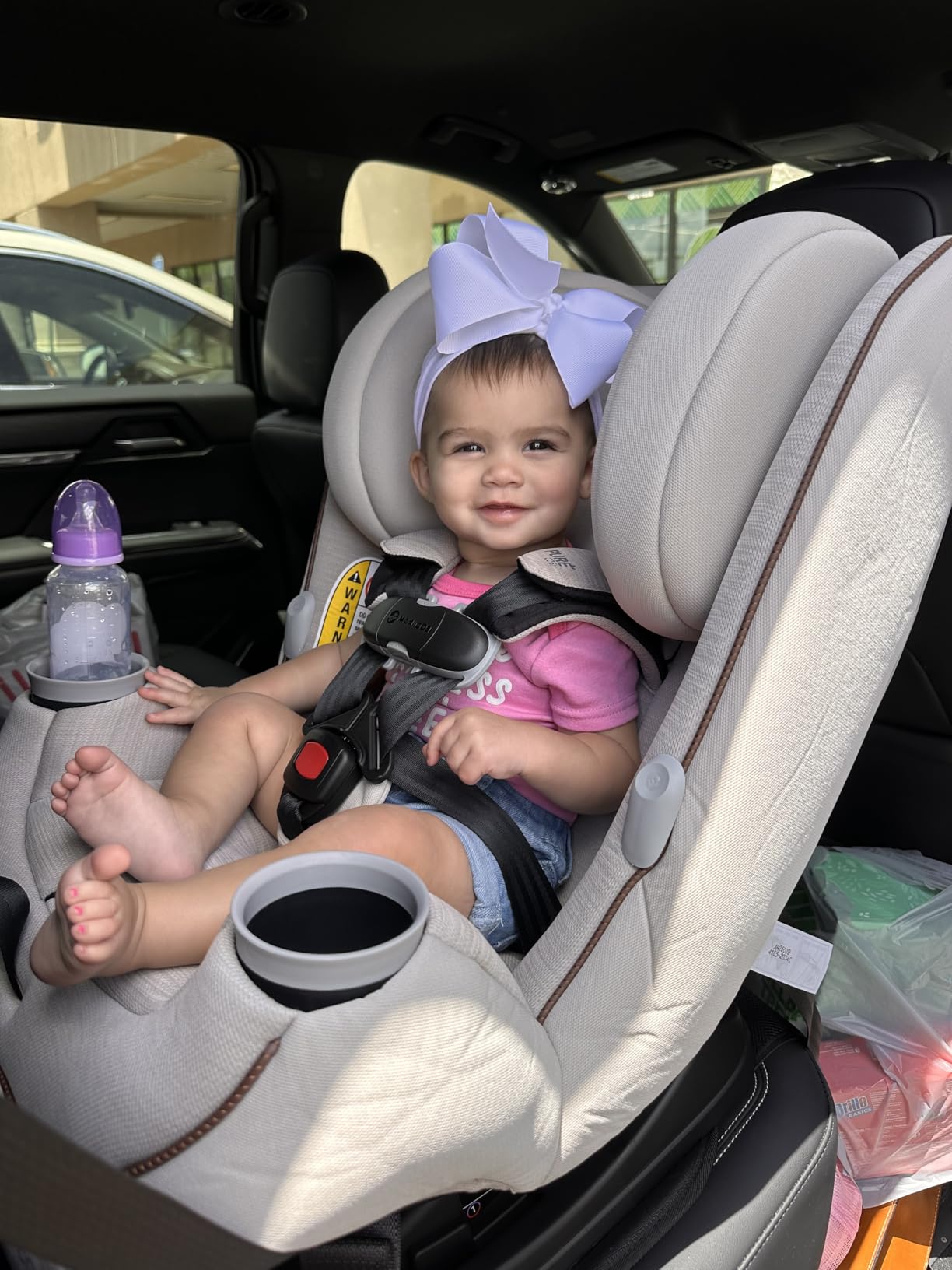 Maxi-Cosi Pria Max All-in-One Convertible Car Seat, Rear Facing 4-40 lbs, Forward Facing 22-65 lbs, High Back Booster 40-100 lbs (Essential Graphite) customer photo 1