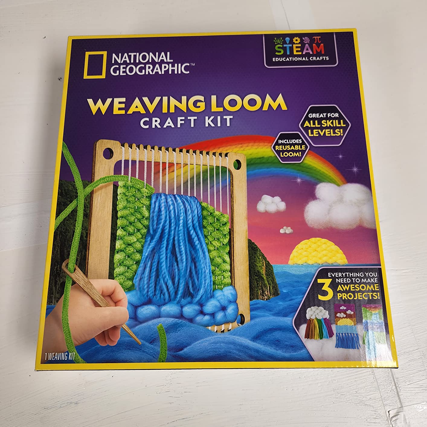 NATIONAL GEOGRAPHIC Wooden Arts and Crafts Loom Weaving Kit - Yarn and 3 Fun Designs for Easy Weaving, Child Weaving Set with Loom customer photo 2