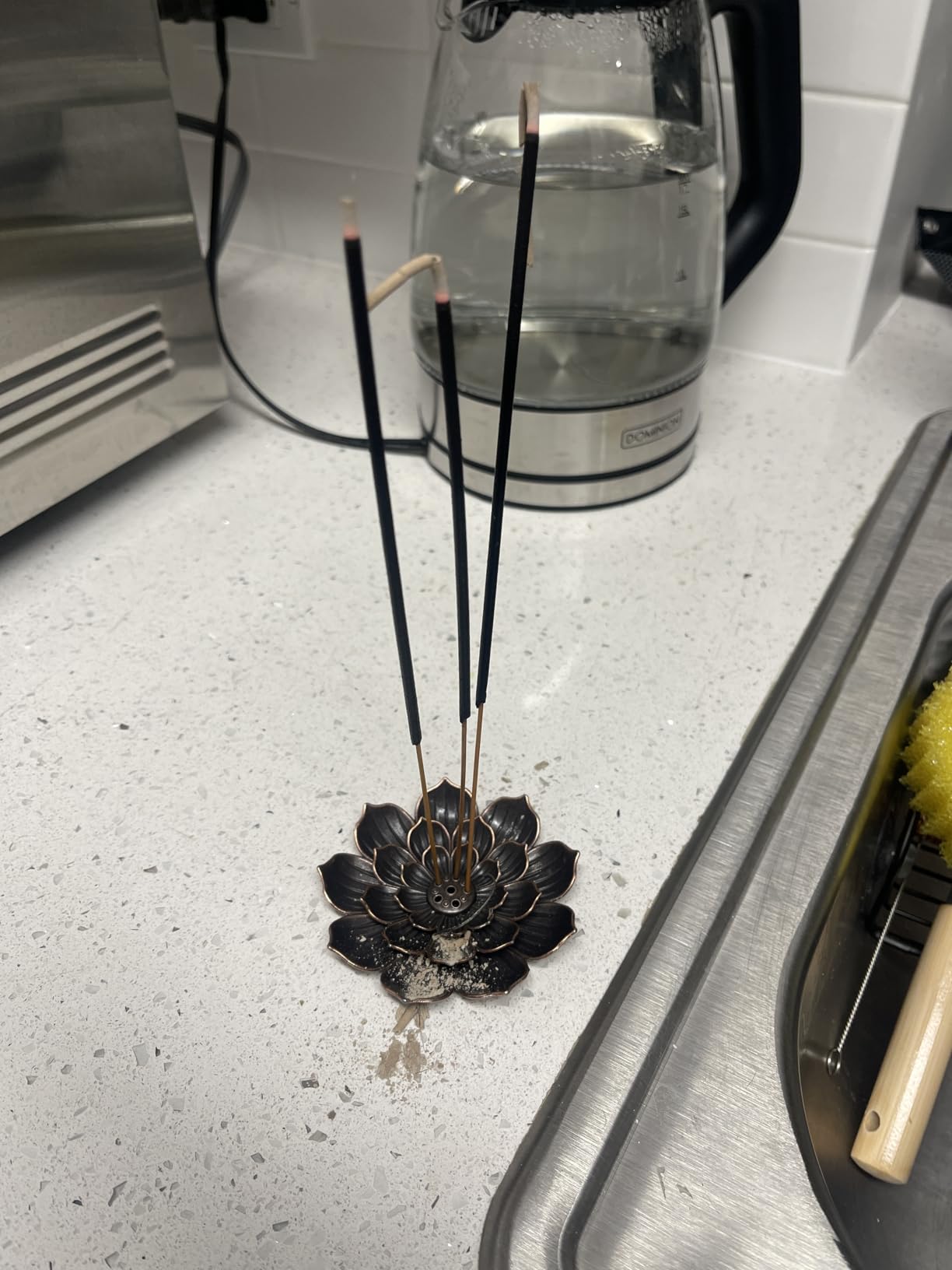 SLKIJDHFB Incense Burner - Lotus Incense Stick Holder 2Pcs | 6 Incense Holes, with Detachable Ash Catcher customer photo 2