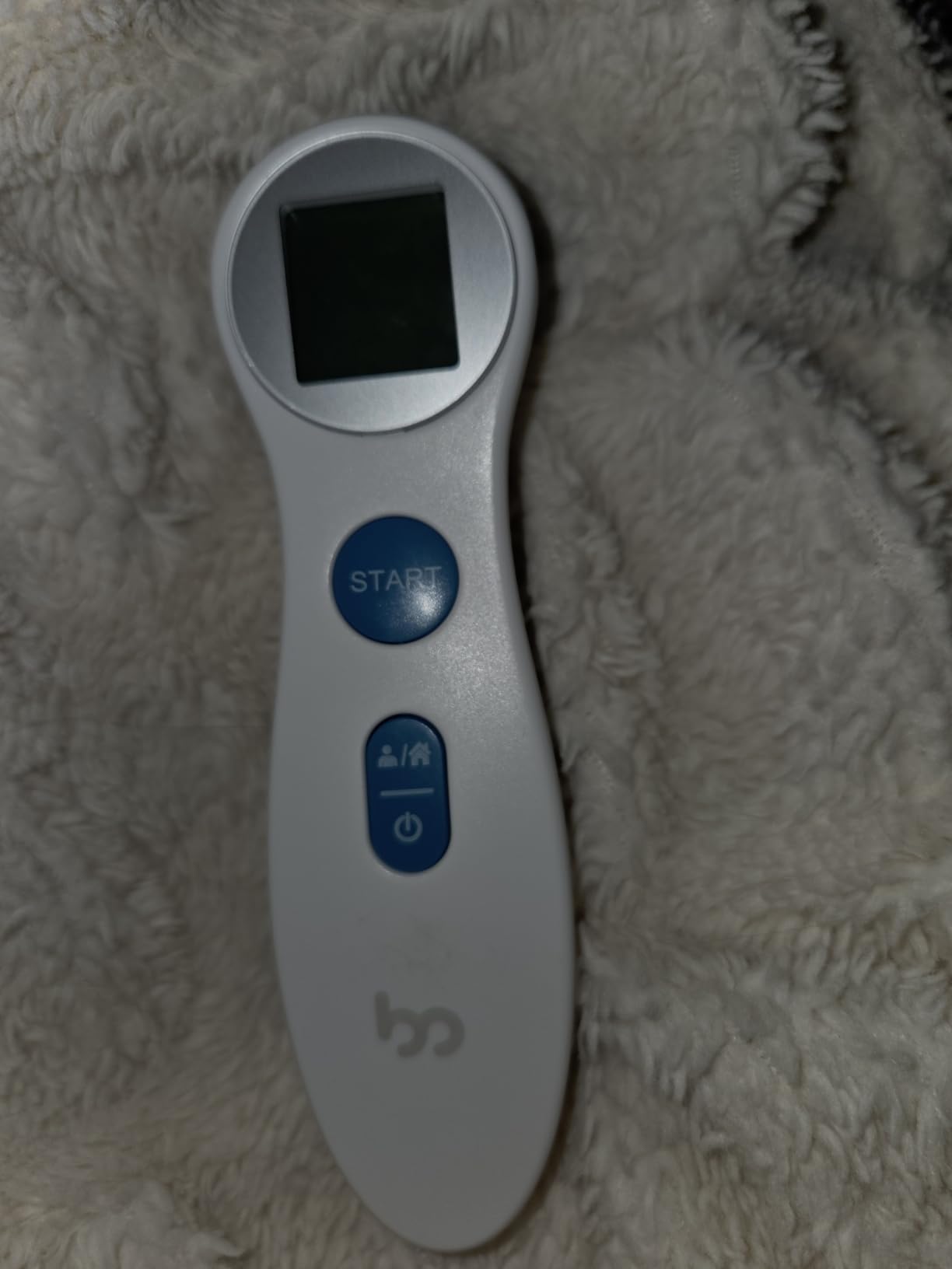 Forehead Thermometer for Adults and Kids, Digital Baby Thermometer | 1s Fast Accurate Reading, 3 Color Fever Alarm, Forehead & Object Mode, Non Contact, Battery Included customer photo 1