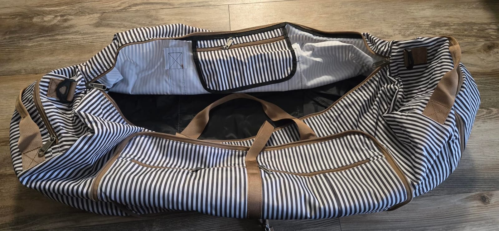 120L Foldable Collapsible Waterproof Travel Duffel Bag for Men and Women customer photo 1