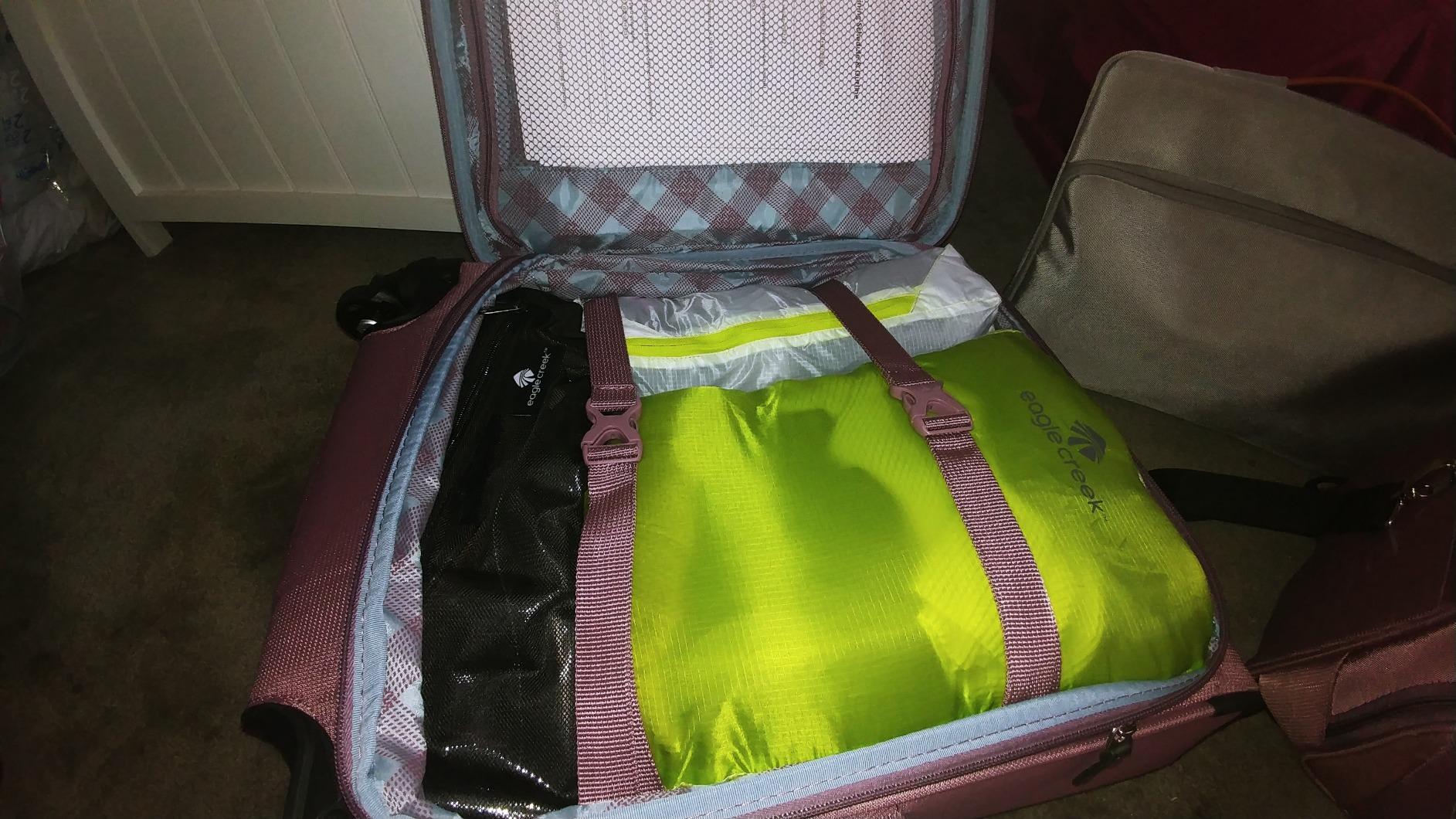 Travelpro Maxlite 5 Softside Checked Luggage Spinner, Orchid Pink, 25-Inch customer photo 2