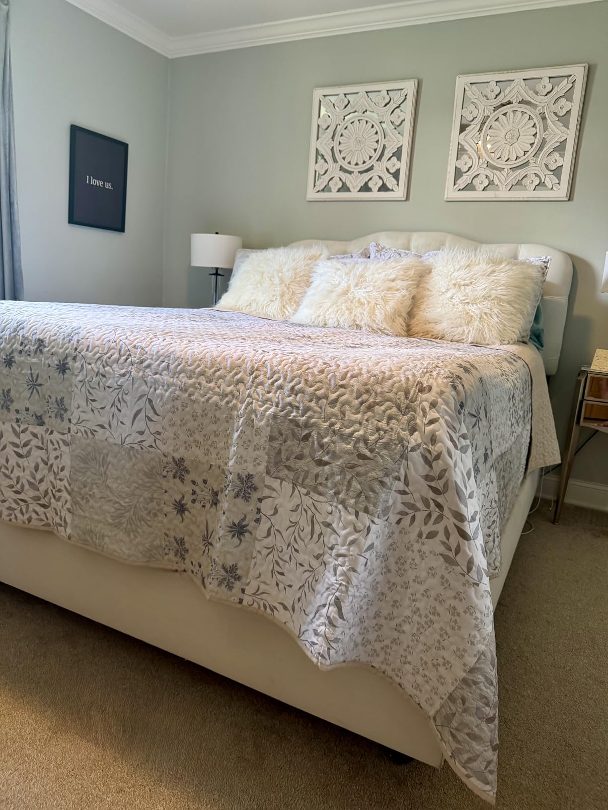 Exclusivo Mezcla Reversible Boho Quilts Queen Size Gray | Lightweight Soft Bedspreads, All Season Patchwork Coverlet Bedding Set, Printed Floral Pattern, 1 Quilt and 2 Pillow Shams customer photo 1