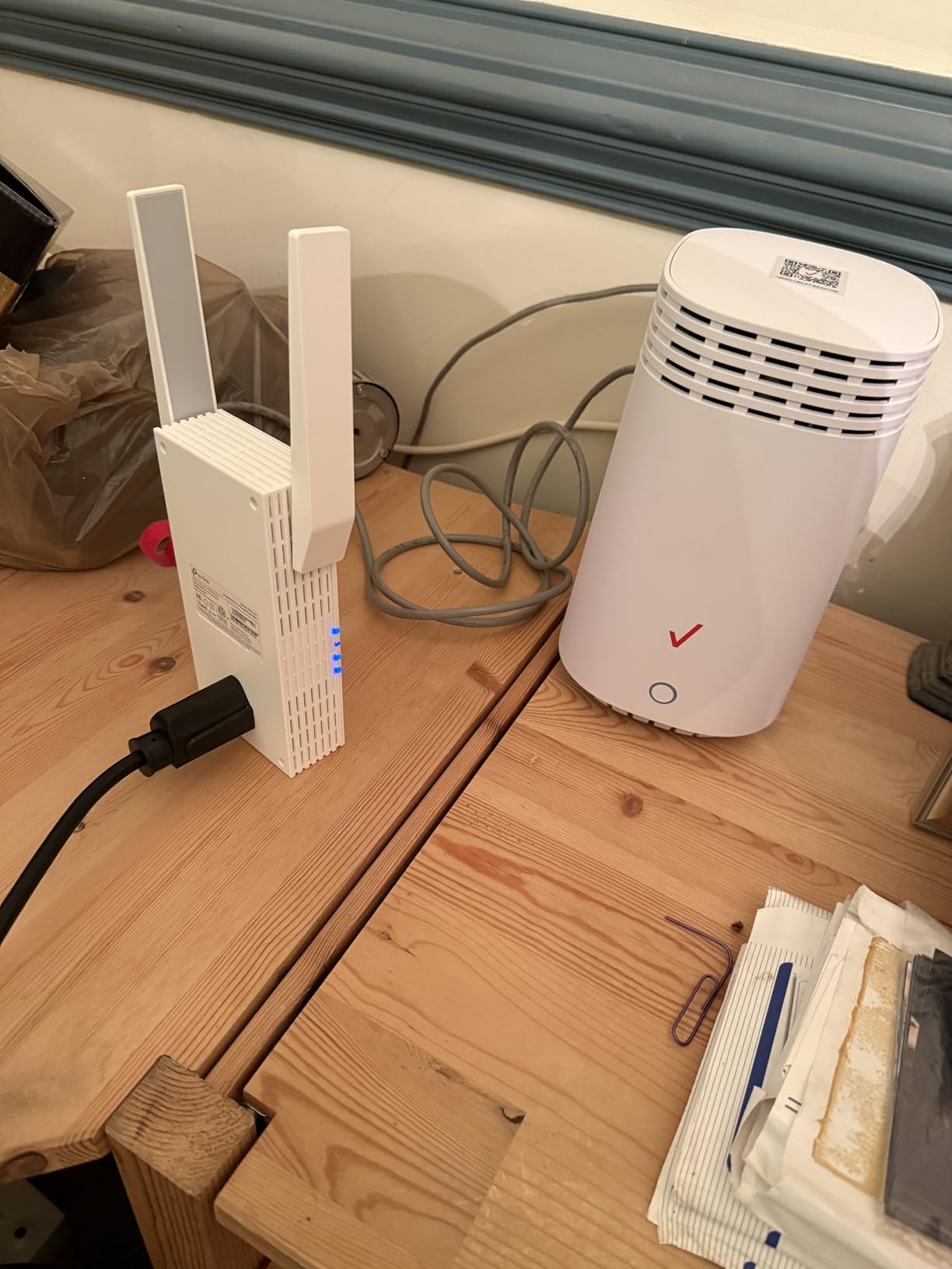 TP-Link AX3000 WiFi 6 Range Extender | PCMag Editor's Choice | Dual-Band Wireless Repeater (RE715X) customer photo 1
