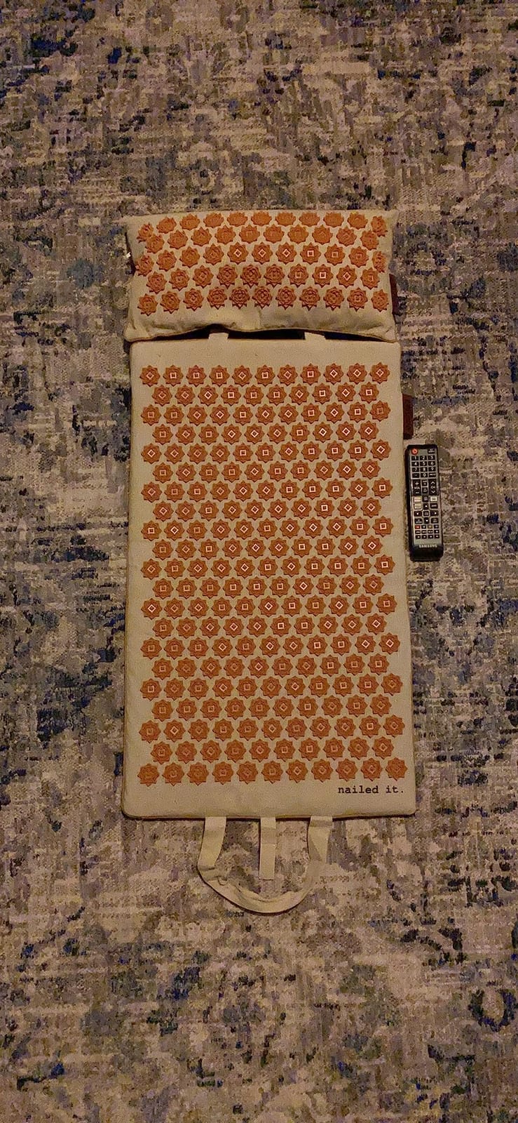 Glanzstück Berlin XXL Acupressure Mat Set Fullbody Edition - 9,350 Flower Tips, 2 Add-On Modules, Linen Cover, Coconut Fiber Fill, Pillow & Carry Bag - Up to 42.5
