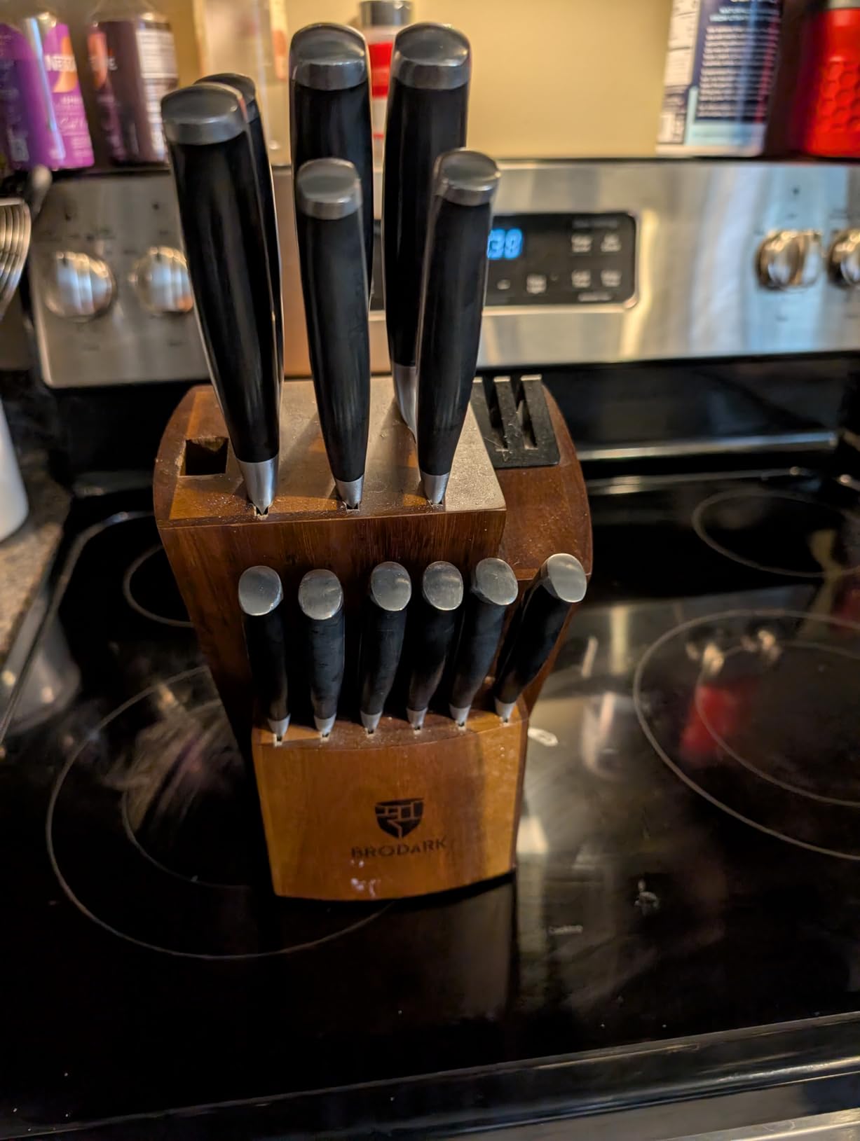 BRODARK 15Pcs High Carbon Stainless Steel Knife Set with Block, Ultra Sharp | Premium German Steel Kitchen Knives with Sharpener, Ergonomic Black Handle, Acacia Wood Block, Elegant Gift for Home Chefs customer photo 2