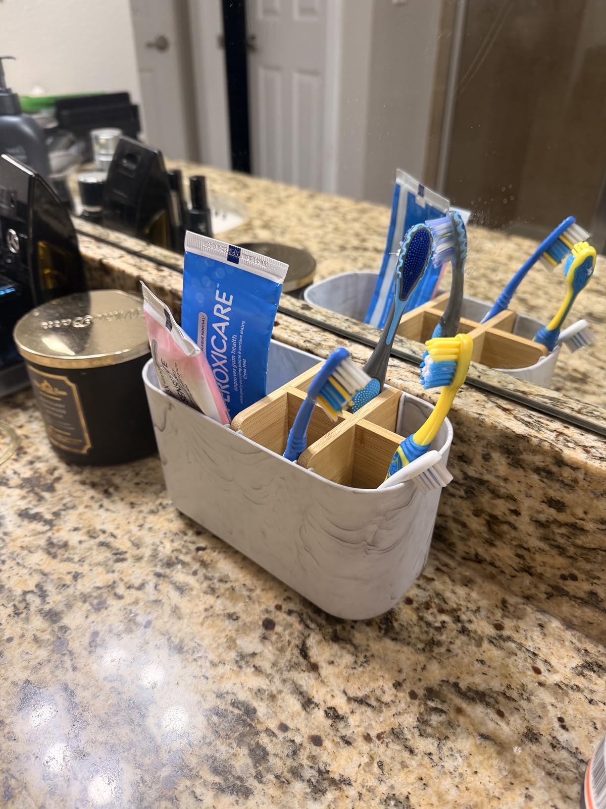 GFWARE Toothbrush Holders for Bathrooms, 5 Slots Bamboo Toothbrush Holder Kids Electric Toothbrush Holder and Toothpaste Holder for Bathroom Countertop Accessories Storage, Marble Toothbrush Organizer customer photo 1