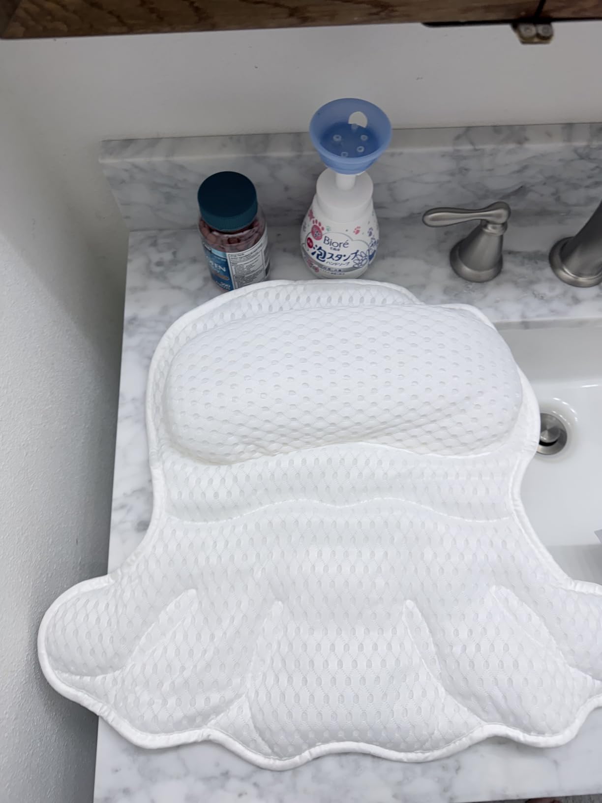 Bath Pillow Bathtub Pillow, Luxury Bath Pillows for Tub Neck and Back Support, Bath Tub Pillow Headrest with Soft 4D Mesh Fabric and Non-Slip Suction Cups, Relaxing Bath Accessories Spa Gifts customer photo 2