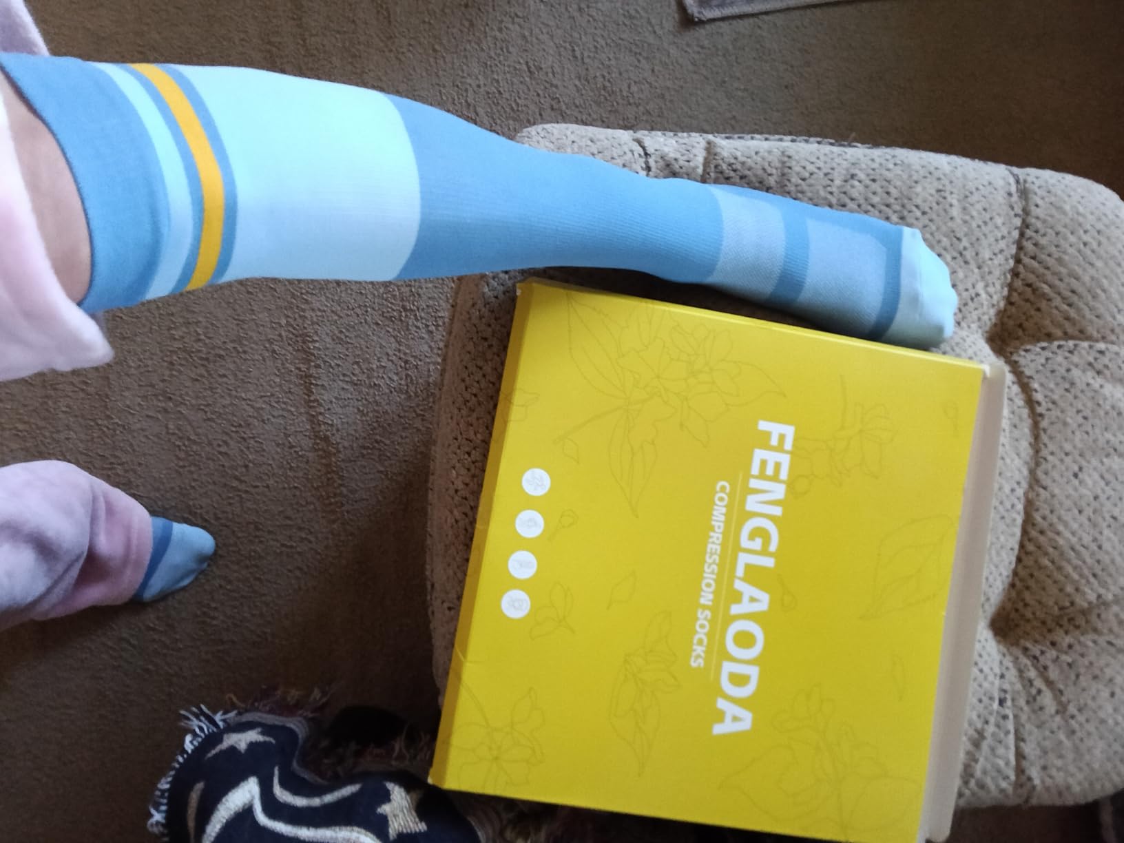 fenglaoda Compression Socks for Women Men 3 Pairs Graduated Compression Support Circulation Socks for Nurses customer photo 2