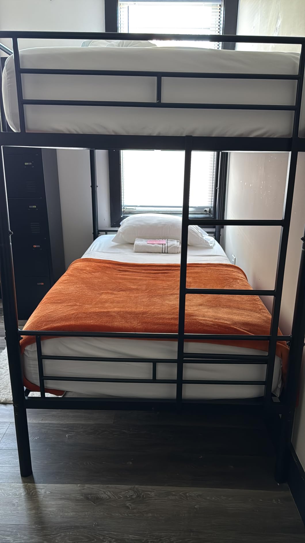 Metal Bunk Bed Twin Over Twin Sturdy Heavy Duty Bunk Beds with 2 Side Ladders, Space Saving, No Box Spring Needed, for Boys Girls Teens Adults, Bedroom, Dormitory (Black) customer photo 2