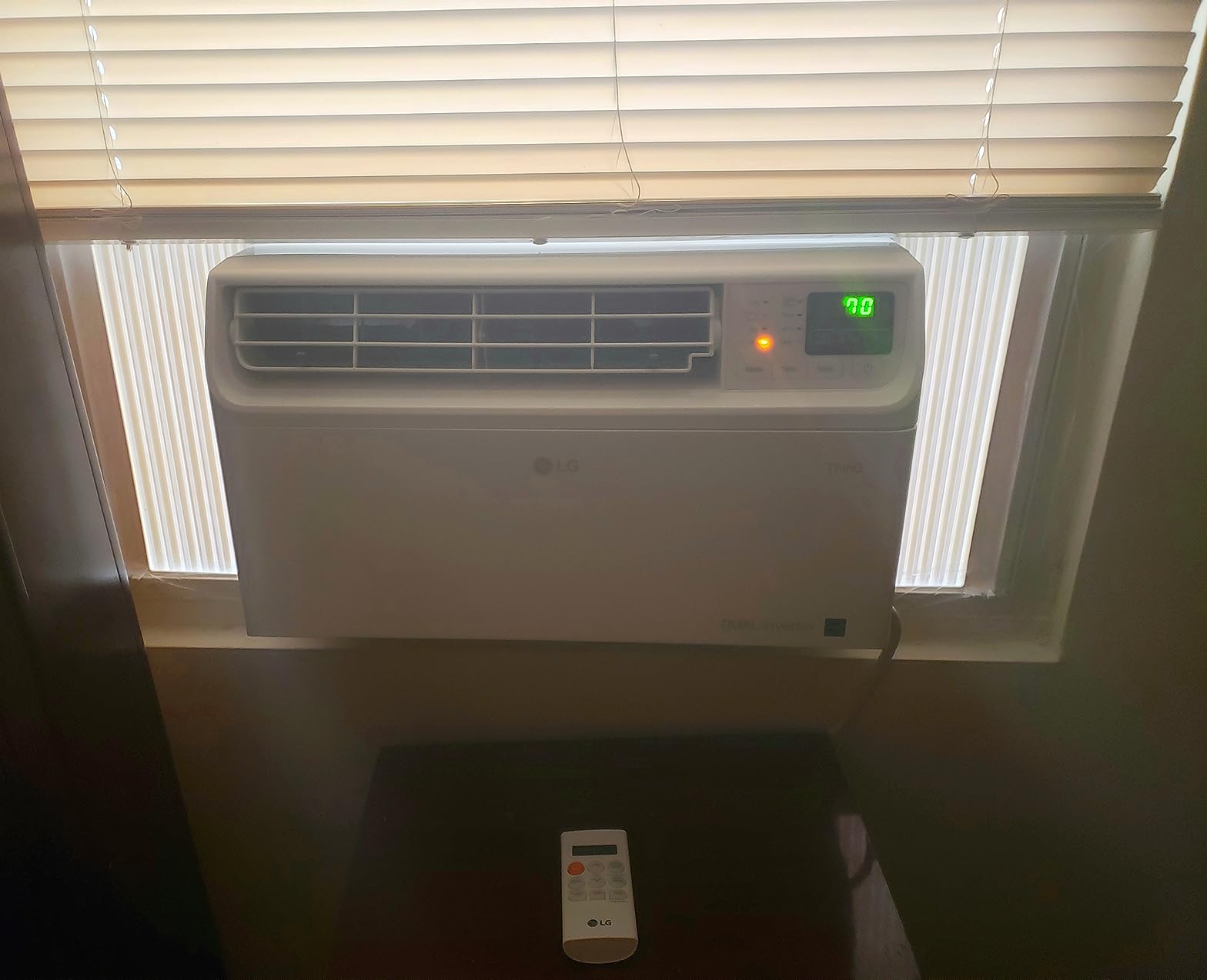 LG 10000 BTU Window Air Conditioner [2023 New] Dual Inverter Remote WiFi Enabled App Ultra-Quiet Washable Filter Cools 450 Sq.Ft AC Unit Easy Install White LW1022FVSM customer photo 1