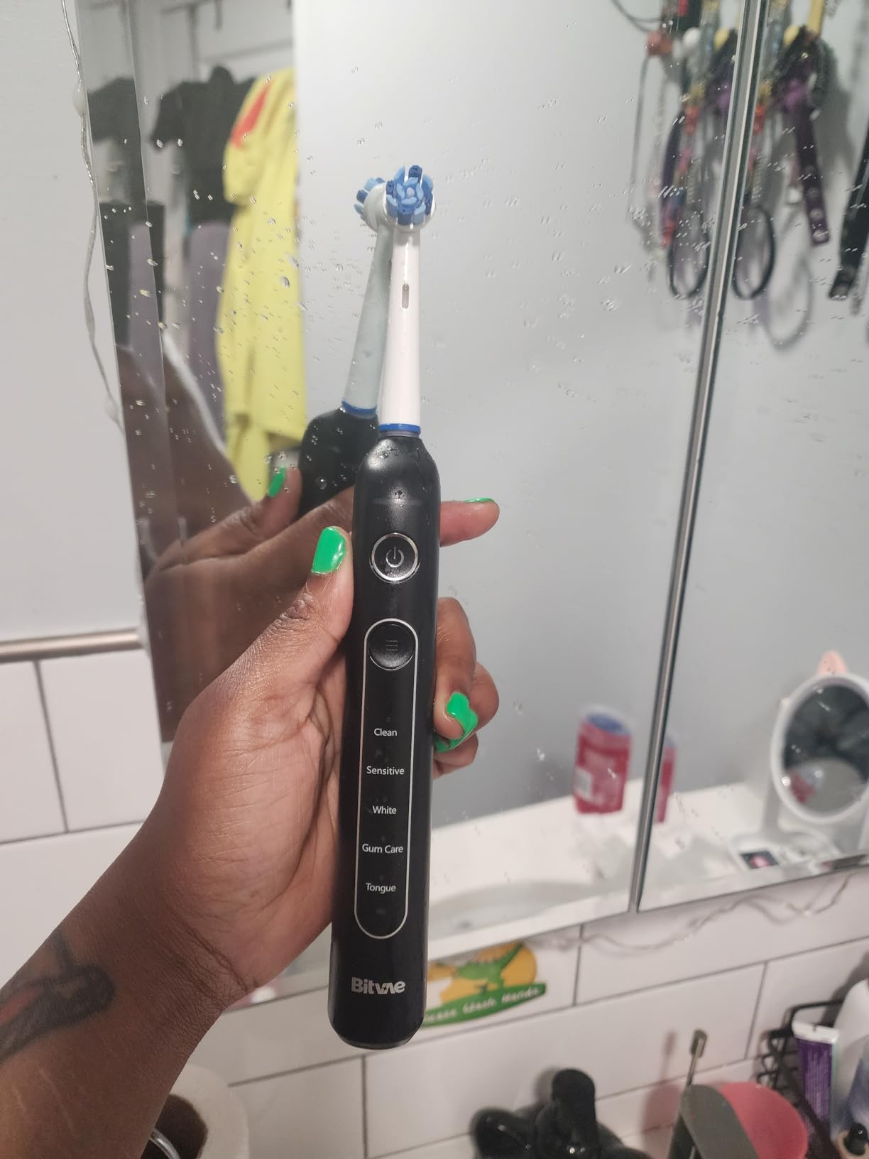 Bitvae R2 Rotating Electric Toothbrush for Adults with Pressure Sensor | 8 Brush Heads, Travel Case, 5 Modes, Rechargeable Power, 30-Day Battery, 2-Minute Smart Timer, IPX7 Waterproof, Pink customer photo 2