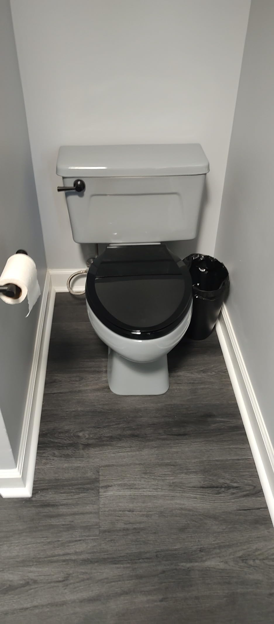 KOHLER CACHET Nightlight Soft Close Toilet Seat Elongated, ReadyLatch, Grip-Tight Hardware, White customer photo 1