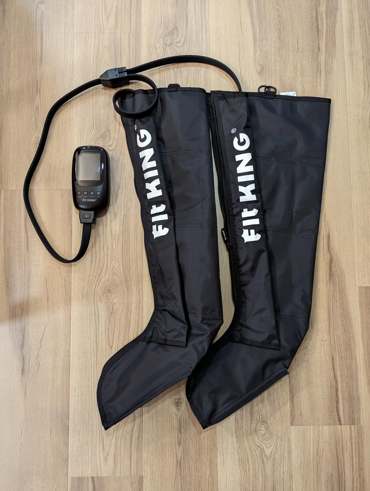 FIT KING Air Compression Recovery System, Full Leg Massager Boots (Small) customer photo 2