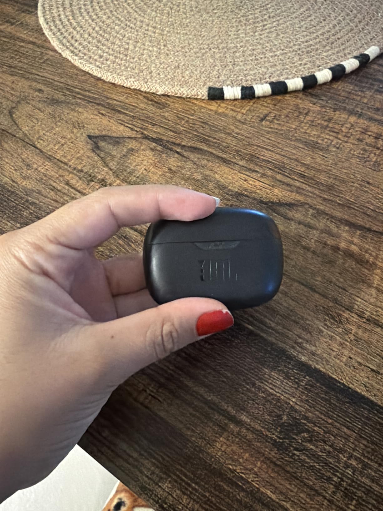 JBL Vibe Beam - True Wireless Earbuds - Black | JBL Deep Bass Sound, Comfortable fit, Up to 32 8h 24h total hours of battery life with speed charging customer photo 2