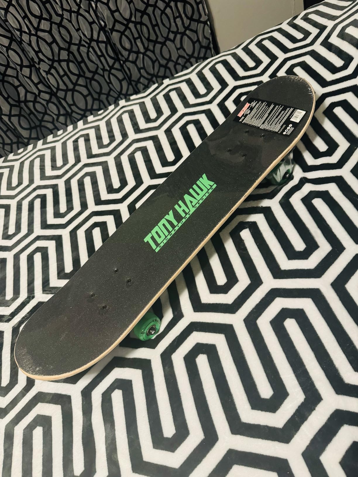 Tony Hawk - 31-Inch Signature Series 1 Skateboard, 9-Ply Maple Deck customer photo 1