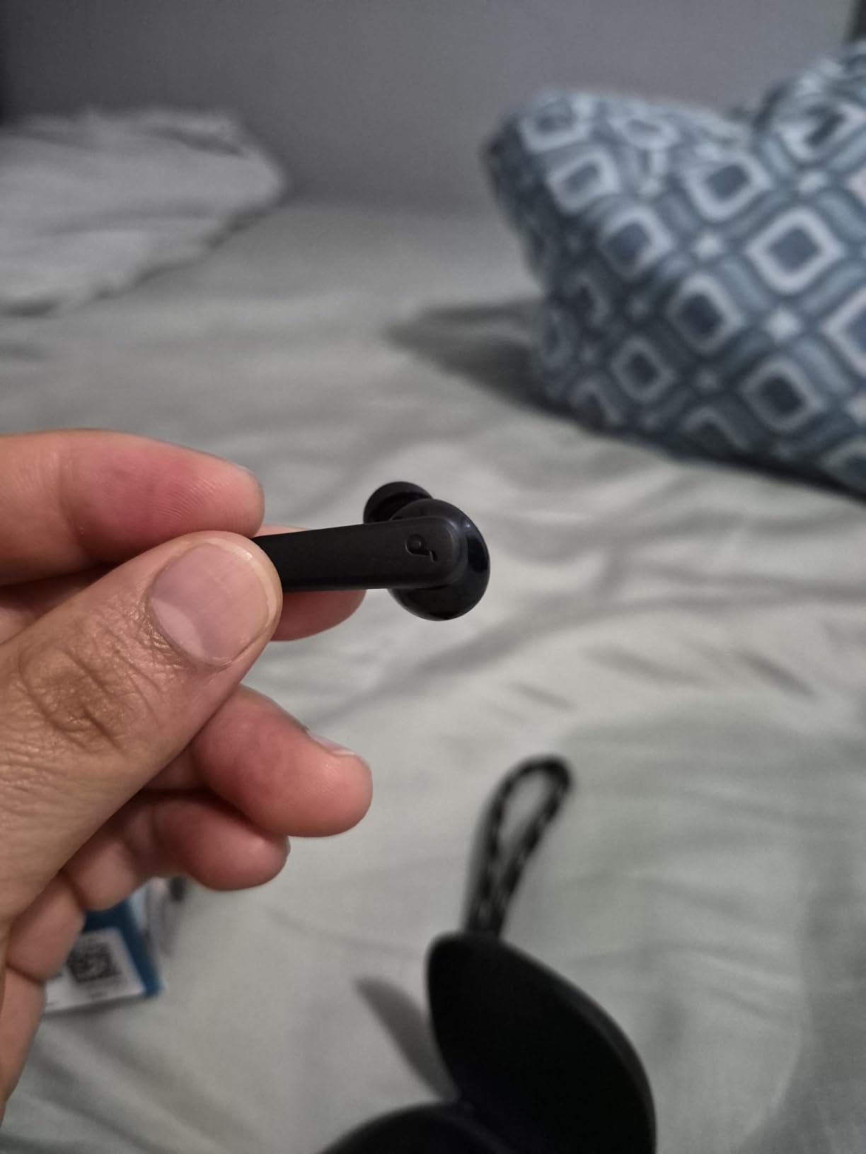 Soundcore by Anker P20i True Wireless Earbuds, with Big Bass, 30H Playtime | Bluetooth 5.3, Water-Resistant, 2 Mics for AI Clear Calls, 22 Preset EQs, Customization via App customer photo 2