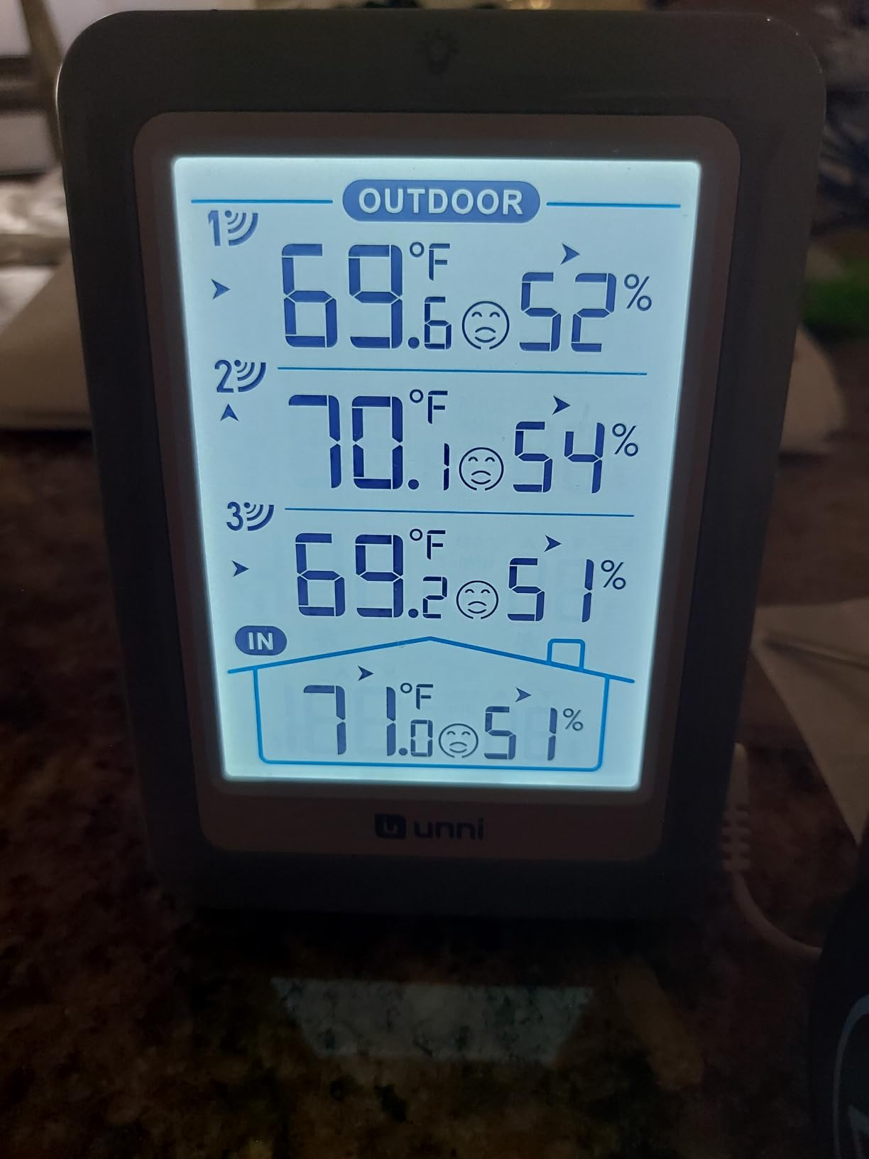 Indoor Outdoor Thermometer Wireless 4.5 Inch Display Digital Hygrometer | Temperature Humidity Monitor with 330ft Range Sensor and Adjustable Backlight with 3 Sensors customer photo 2