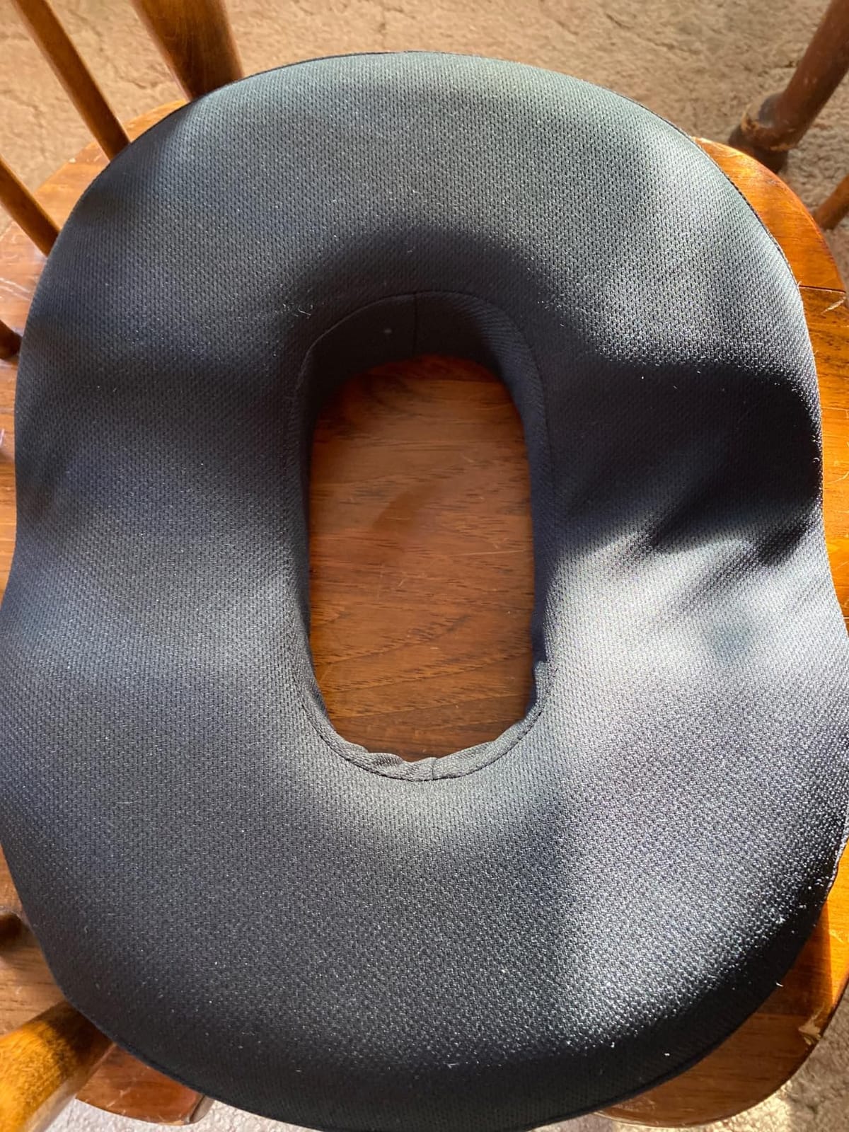 BlissTrends Donut Pillow Seat Cushion, Memory Foam Lifting Cushions(Black) customer photo 1
