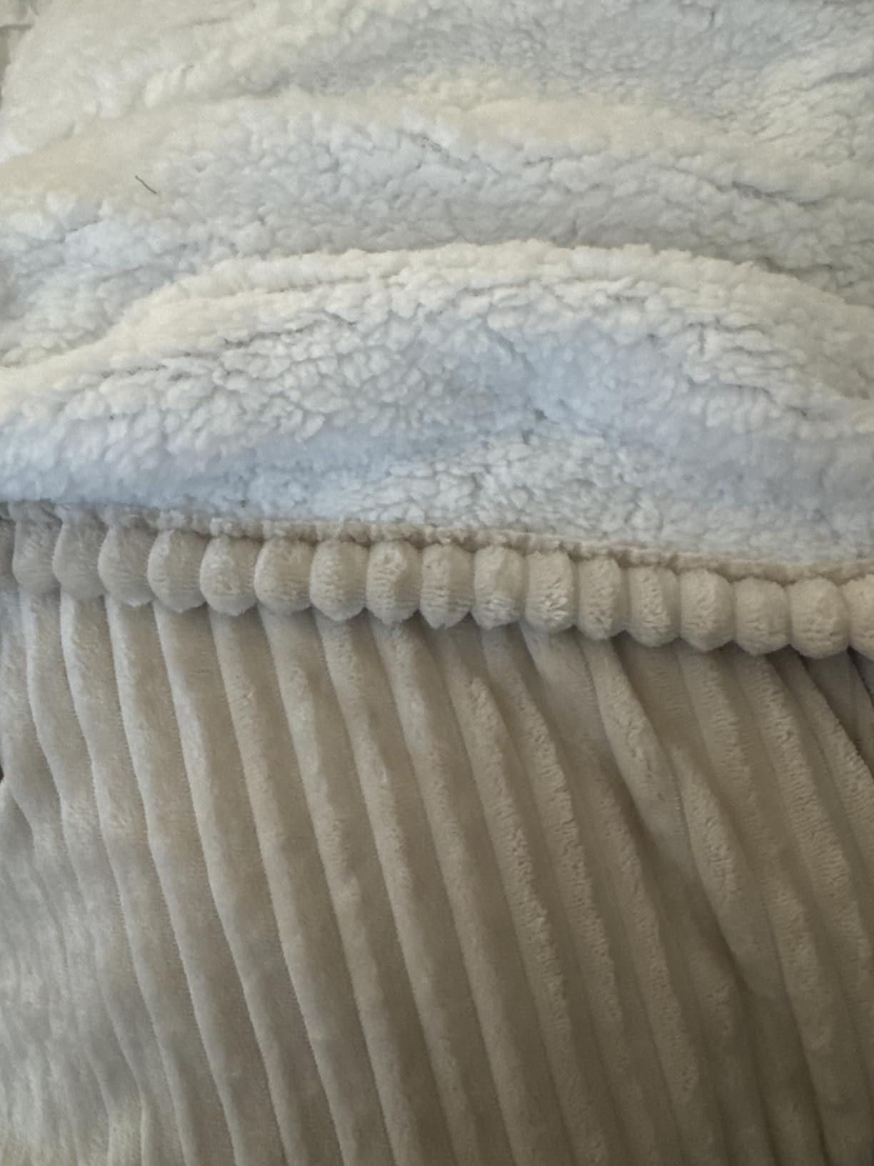 Bedsure GentleSoft Heated Blanket Throw - Soft Ribbed Flannel Electric Blanket, Gifts for Grandma (50x60 inches, Grey) customer photo 2