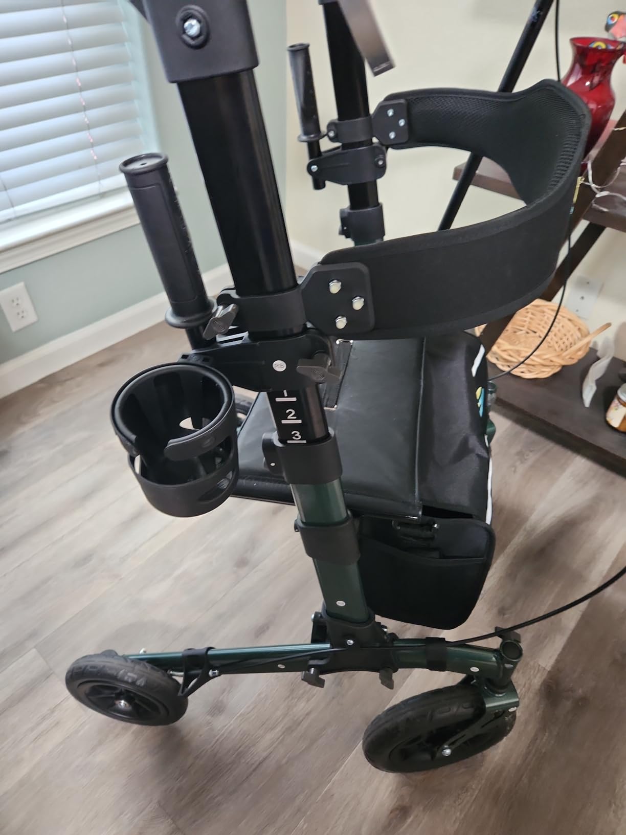 Helavo Upright Walker with Seat, Foldable Stand Up Walker with Rubber Tires | All Terrain Tall Standing Rollator, Padded Armrests, Height Adjustable, Aluminium Frame, 22.7 lbs, 300 lbs Capacity customer photo 1