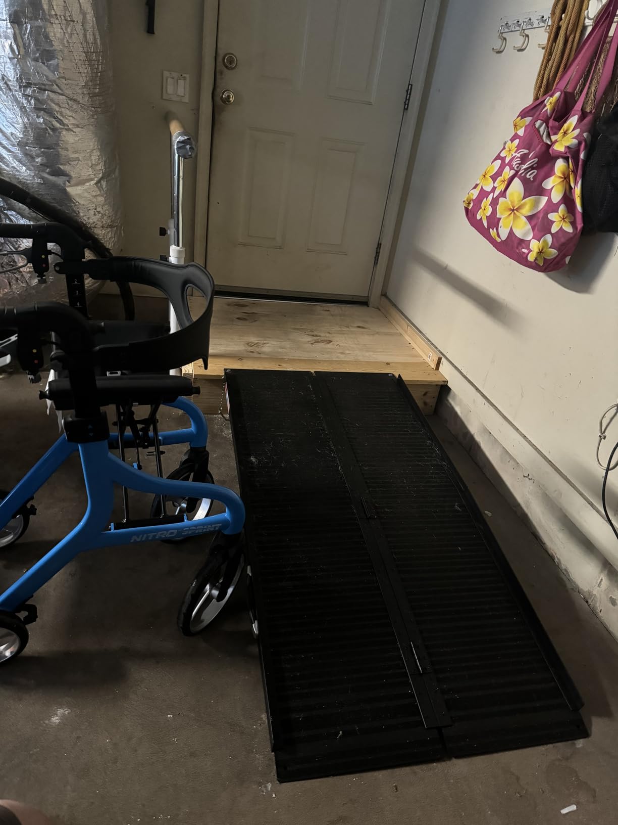 WHALEMOTOR Portable Wheelchair Ramp 8FT, Anti-Slip Aluminum Folding Portable Ramp, Wheelchair Ramps for Home, Weight Capacity Up to 800 LBS, with Transition Plates Above and Below, Loading Dock Plates customer photo 1