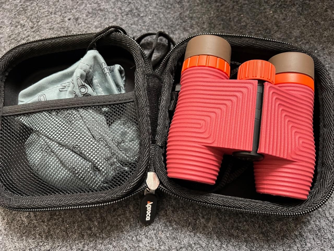 Nocs Provisions Standard Issue 10x25 Binoculars, Waterproof, Bird Watching | 10X Magnification, Bak4 Prism, Wide View Multi-Coated Lenses customer photo 2