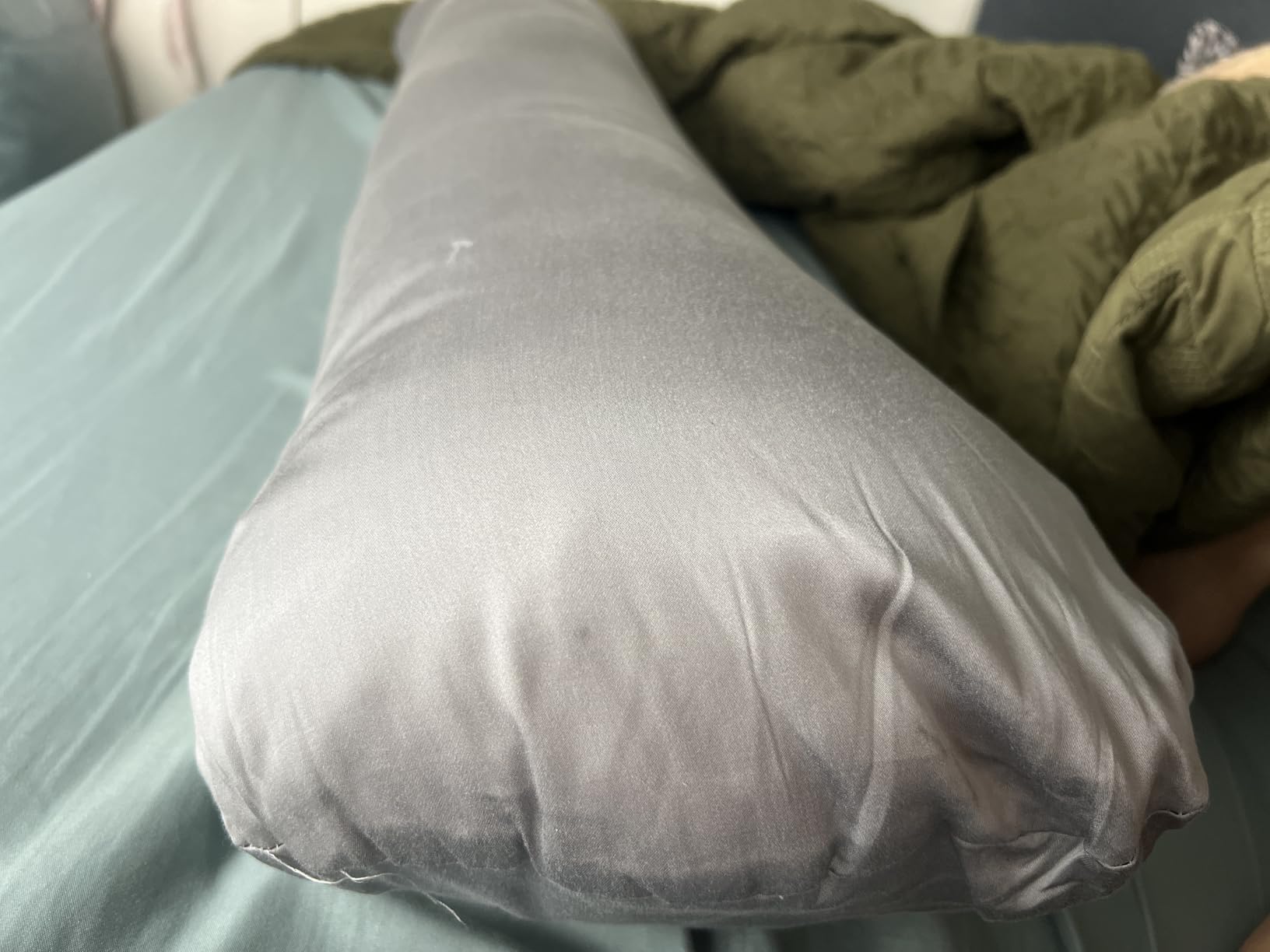 SleepCloud Weighted Body Pillow 6.5lbs, Cooling Tencel Cover, 41 x 10 | Calming Weighted Comfort, Breathable Cooling Cover, Machine Washable, Made for Side Sleepers, 12 Month Warranty customer photo 1