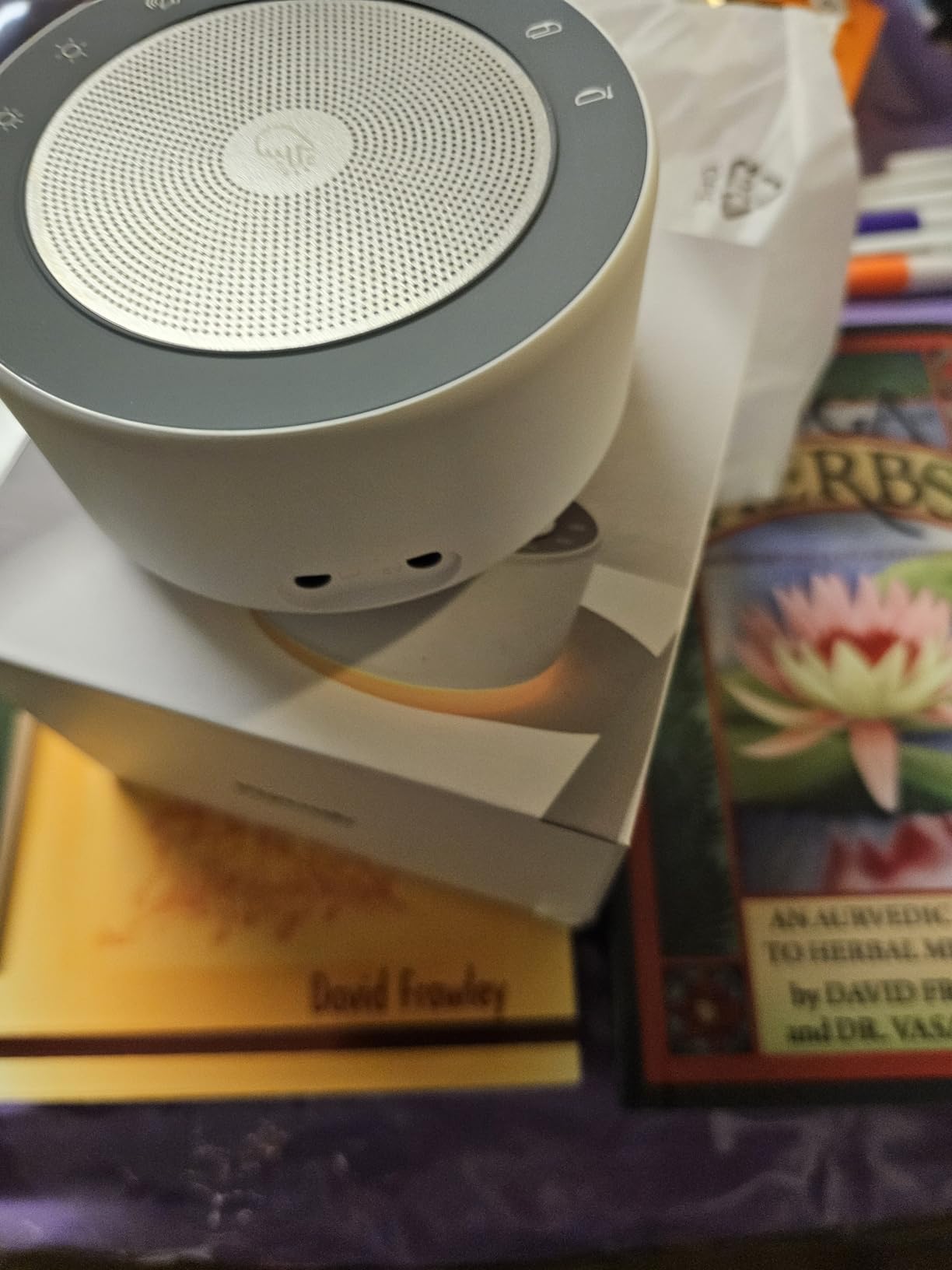Tibetan Meditation Singing Bowl Sound Machine, 11 Authentic Singing Bowl & Relaxing Sounds, Premium Wood-Style Design, 7-Color Night Light, Timer & Memory, for Meditation, Yoga, Sleep & Mindfulness customer photo 2