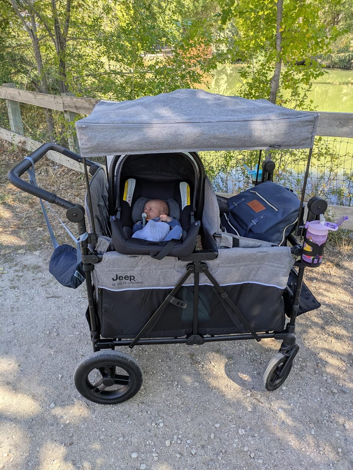 Jeep Wrangler Deluxe 4 Seater Stroller Wagon by Delta Children - Premium Quad Stroller Wagon for 4 Kids with Convertible Seats, Adjustable Push/Pull Handles, Removable Canopy & Flat Fold, Grey customer photo 2
