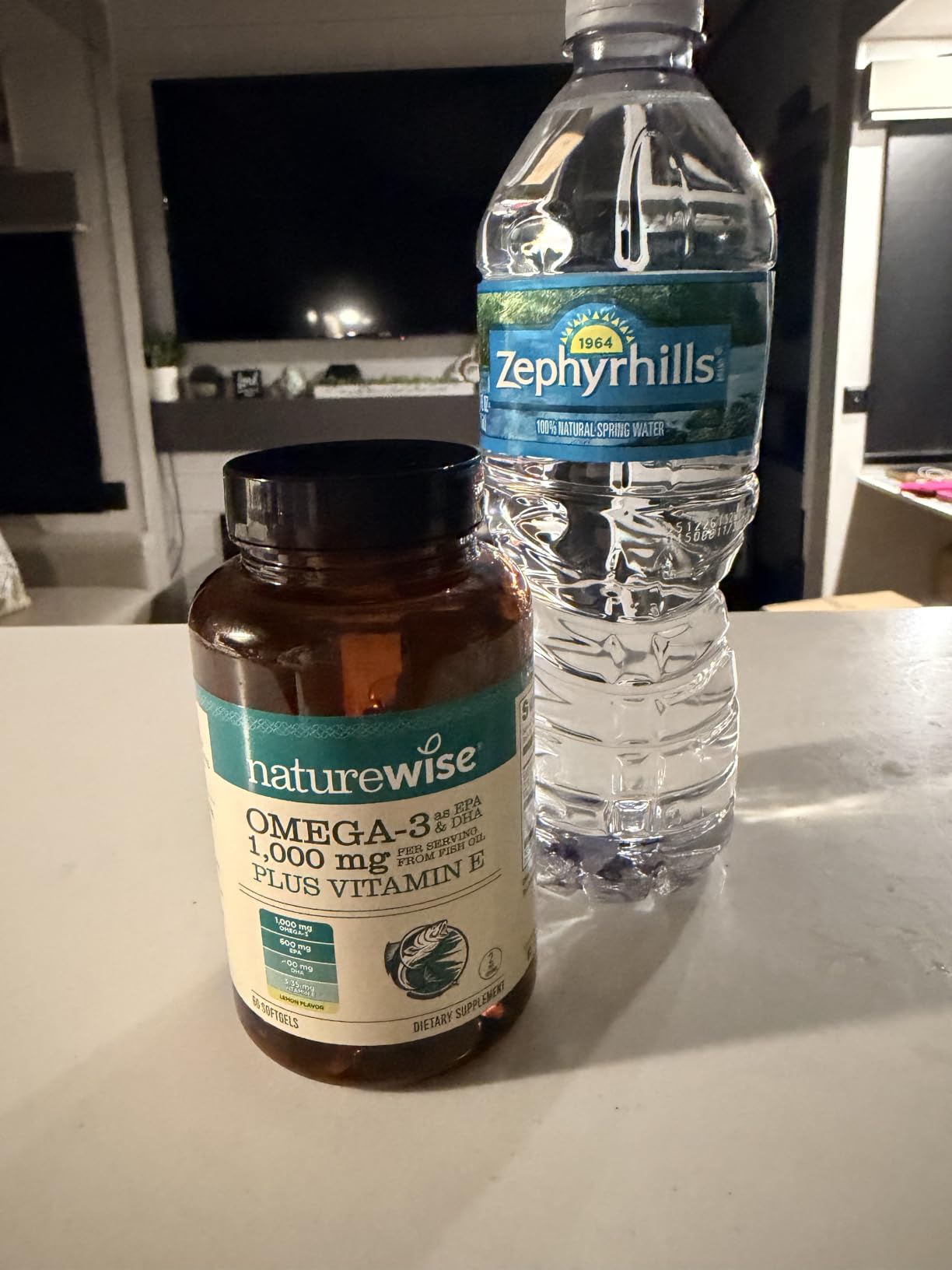 NatureWise Extra-Strength Omega 3 Fish Oil Supplement - 1000mg per Serving - 600 EPA & 400 DHA and Vitamin E - Sustainably Sourced Fish Oil - Lemon Flavor - 60 Softgels customer photo 2