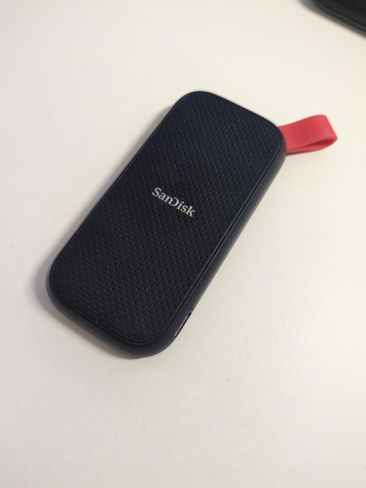 SanDisk 1TB Portable SSD, Up to 800MB/s Read Speeds, Black, External Solid State Drive, USB 3.2 Gen 2 customer photo 2