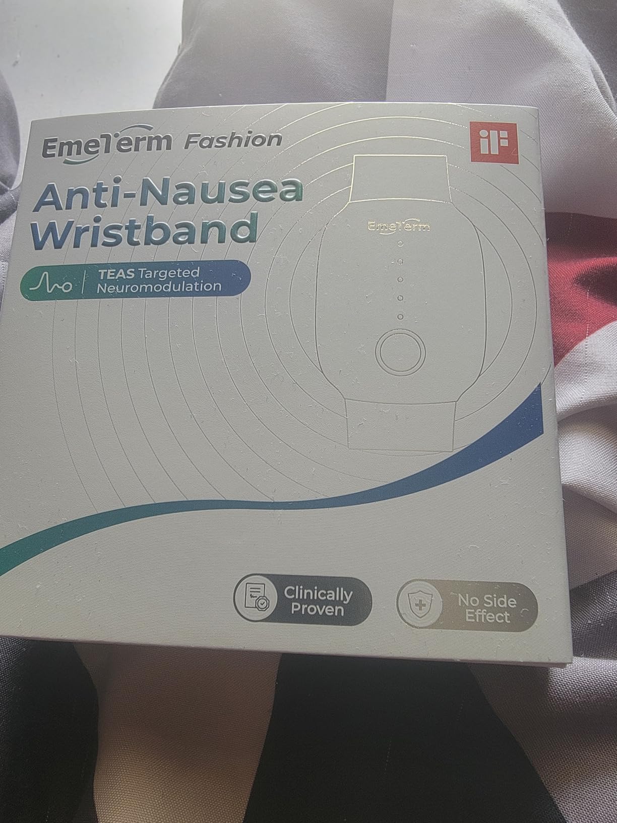 EmeTerm Fashion FDA-Cleared Relieve Nausea Electrode Stimulator Morning Sickness Motion Travel Sickness Vomit Relief Rechargeable No Gel Drug Free Wrist Bands Without Side Effects customer photo 1