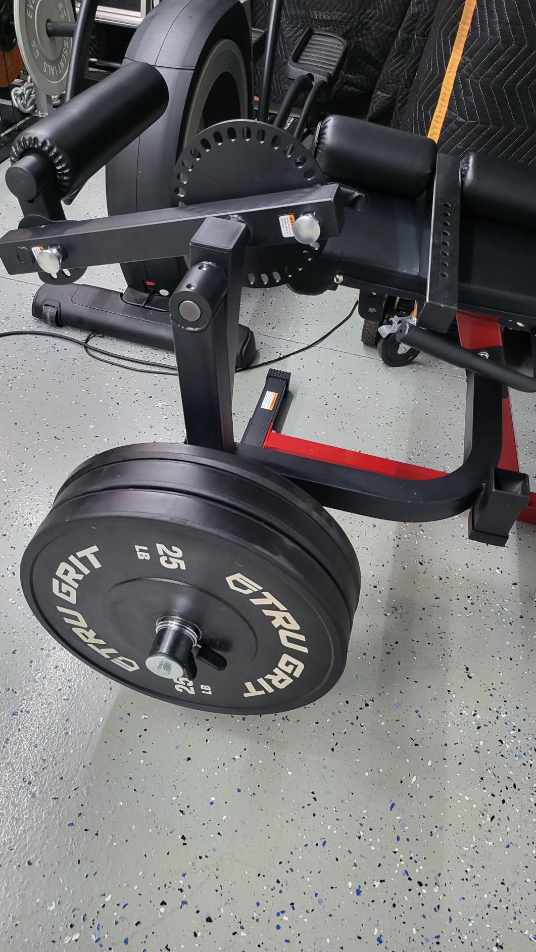 GMWD Leg Extension and Curl Machine, Lower Body Special Leg Machine, Adjustable Leg Exercise Bench with Plate Loaded, Leg Rotary Extension for Thigh, Home Gym Weight Machine customer photo 2