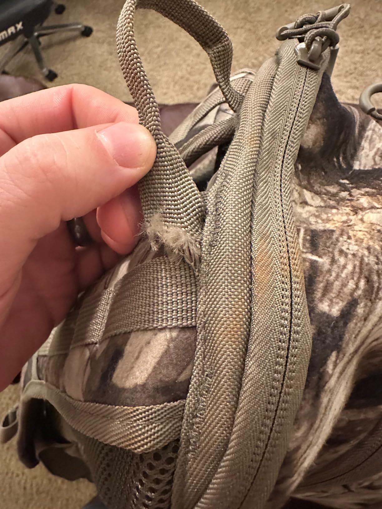TIDEWE 25L Camo Backpack for Men, Lightweight Outdoor Hiking Daypack | Rain Cover, 1.65lb Lightweight, 600D Fabric, Bow & Tree Stand Carry, Multi-Pocket Storage, Padded Back, Next Camo G2 customer photo 1