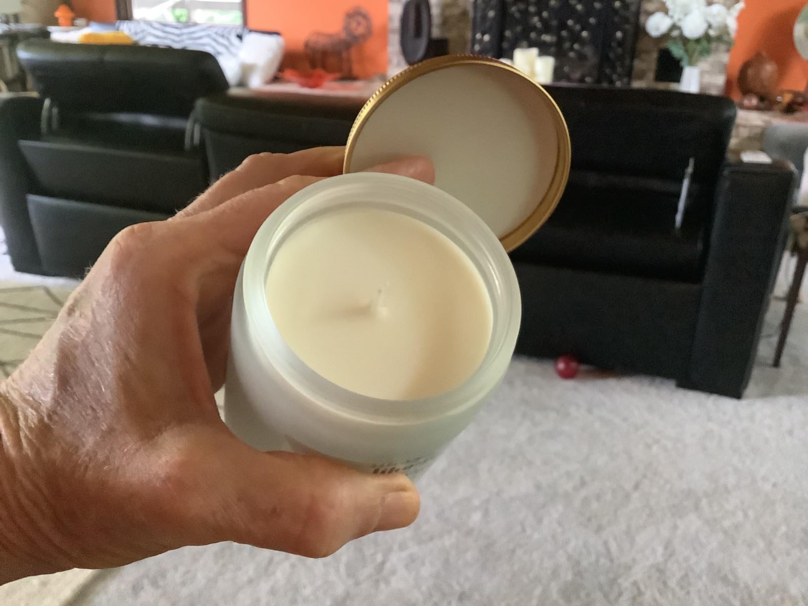 Candles Gifts for Women - Natural Soy Wax Candle for Home Scented Perfect for Christmas, Birthday, Mother's Day, Vanilla Coconut Candles customer photo 2